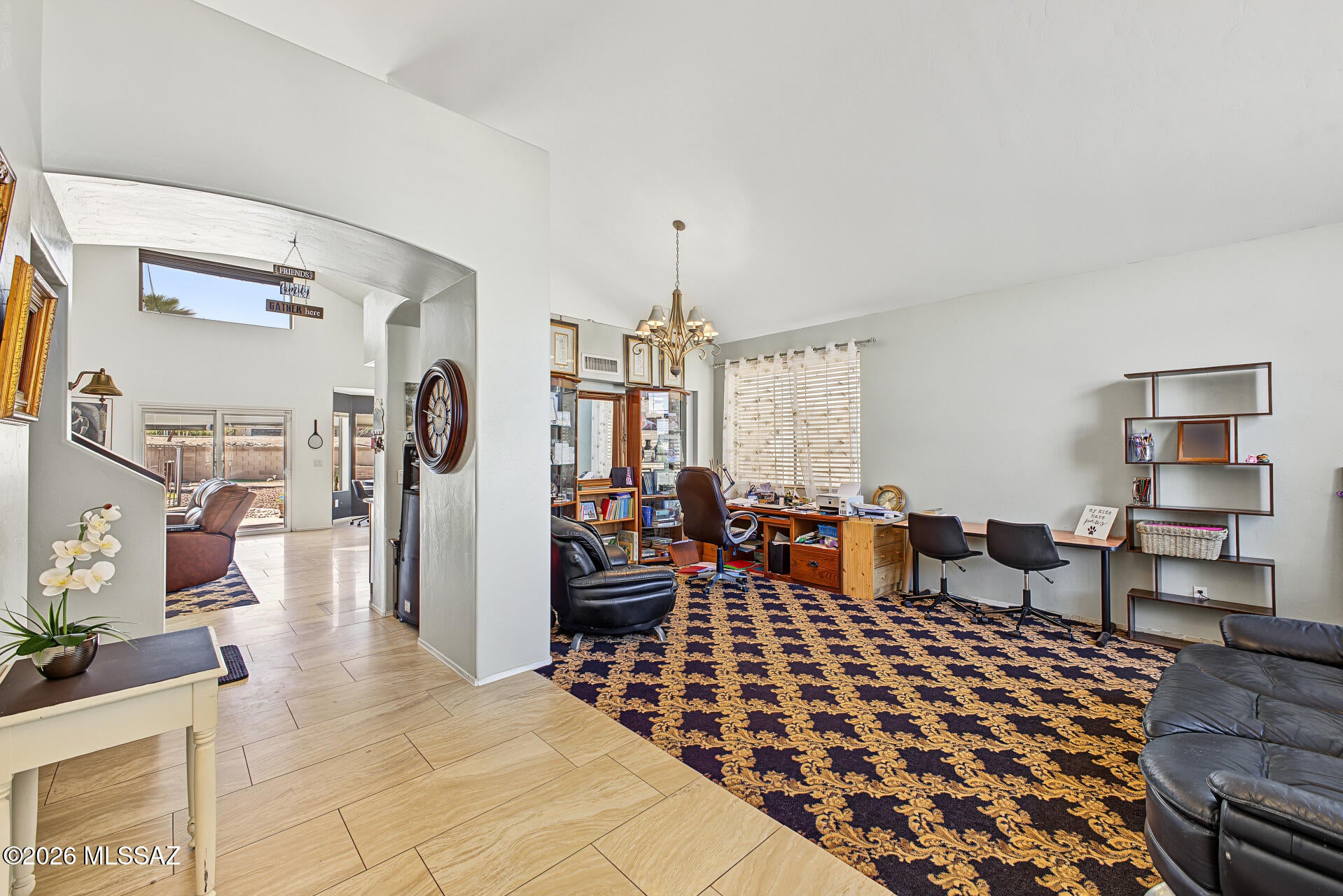 8649 N Ahwatukee Way