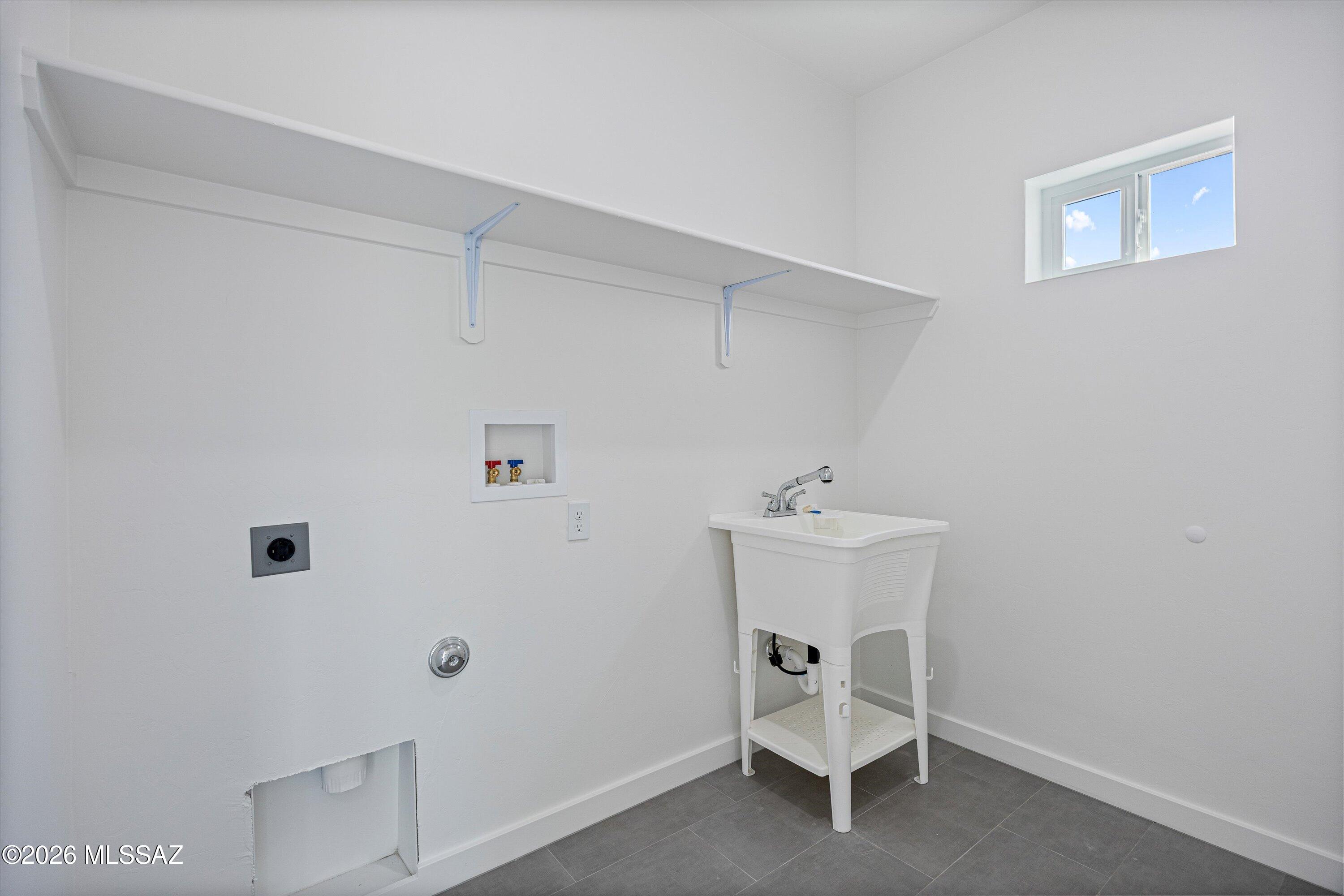 Rio Rico Ranchettes 18 - Residential