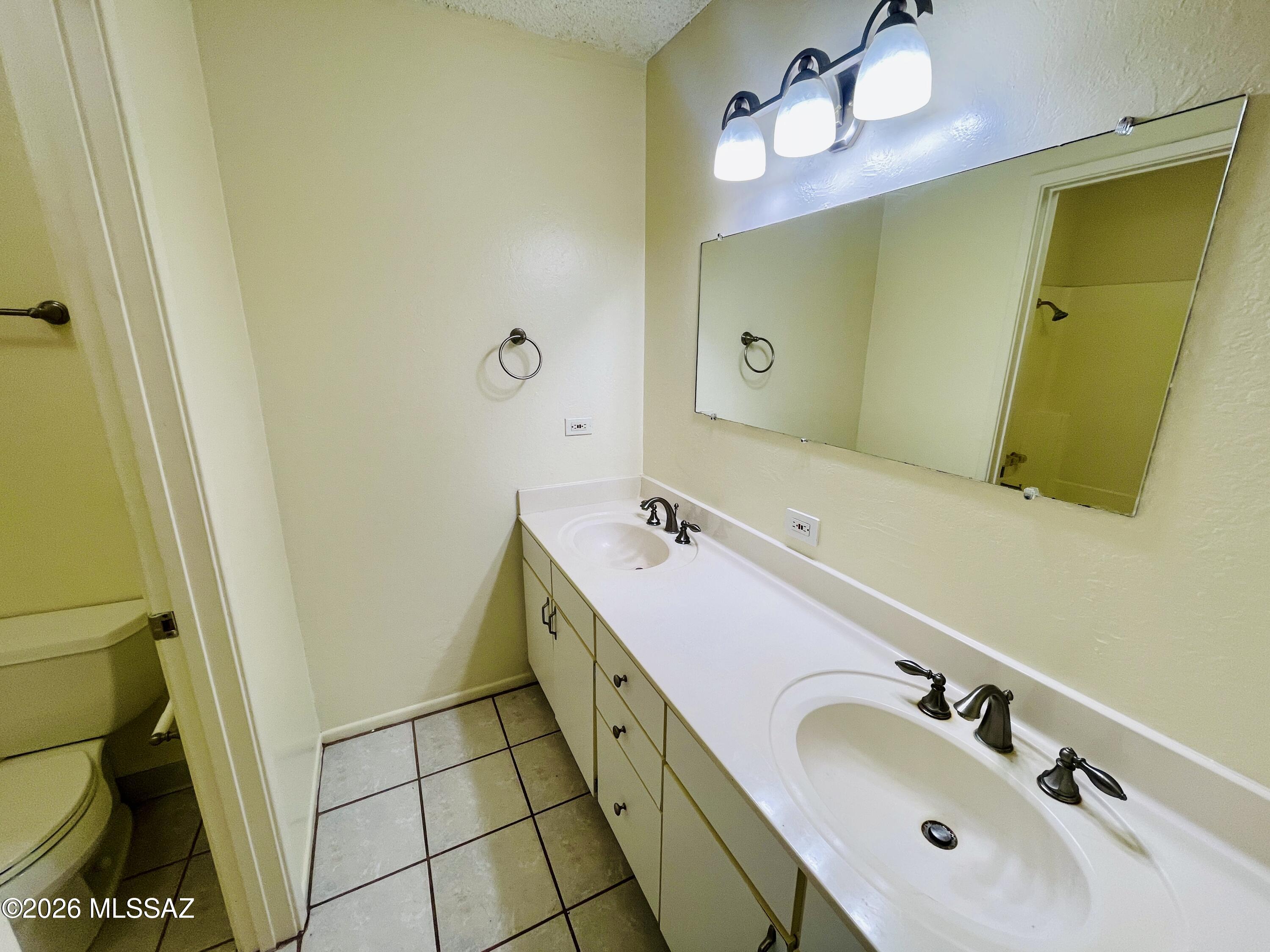 Langley Gardens Condominiums - Residential Lease
