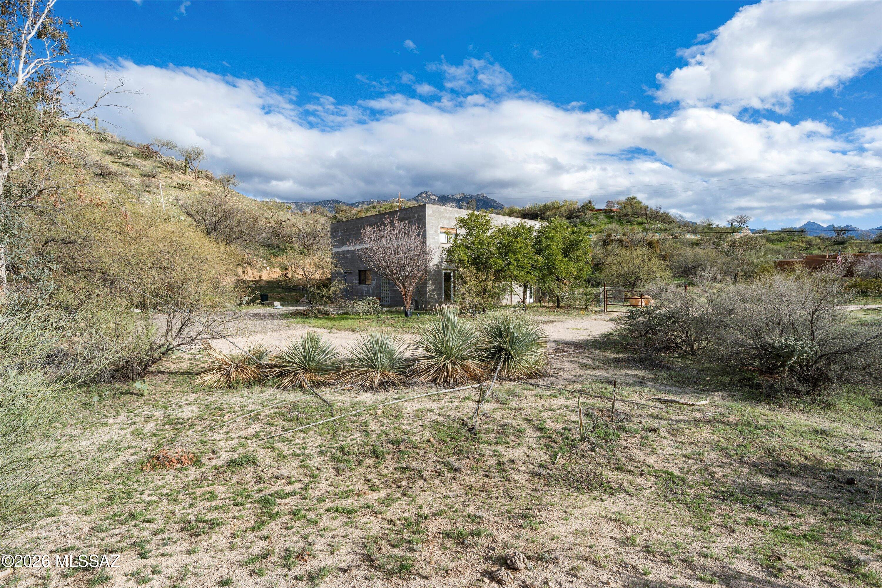 40121 S Santa Fe Trail