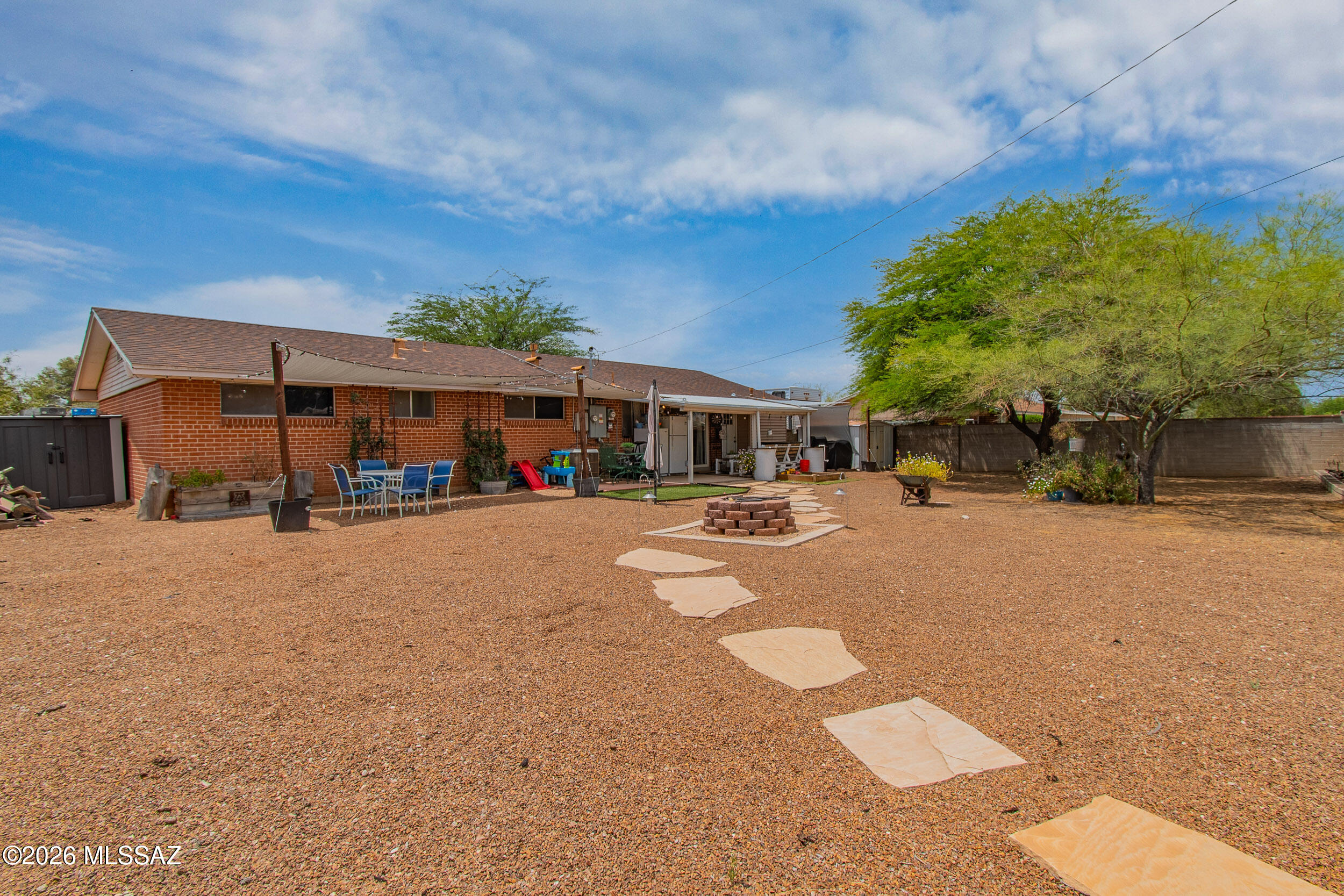 Longview Estates (194-470) - Residential