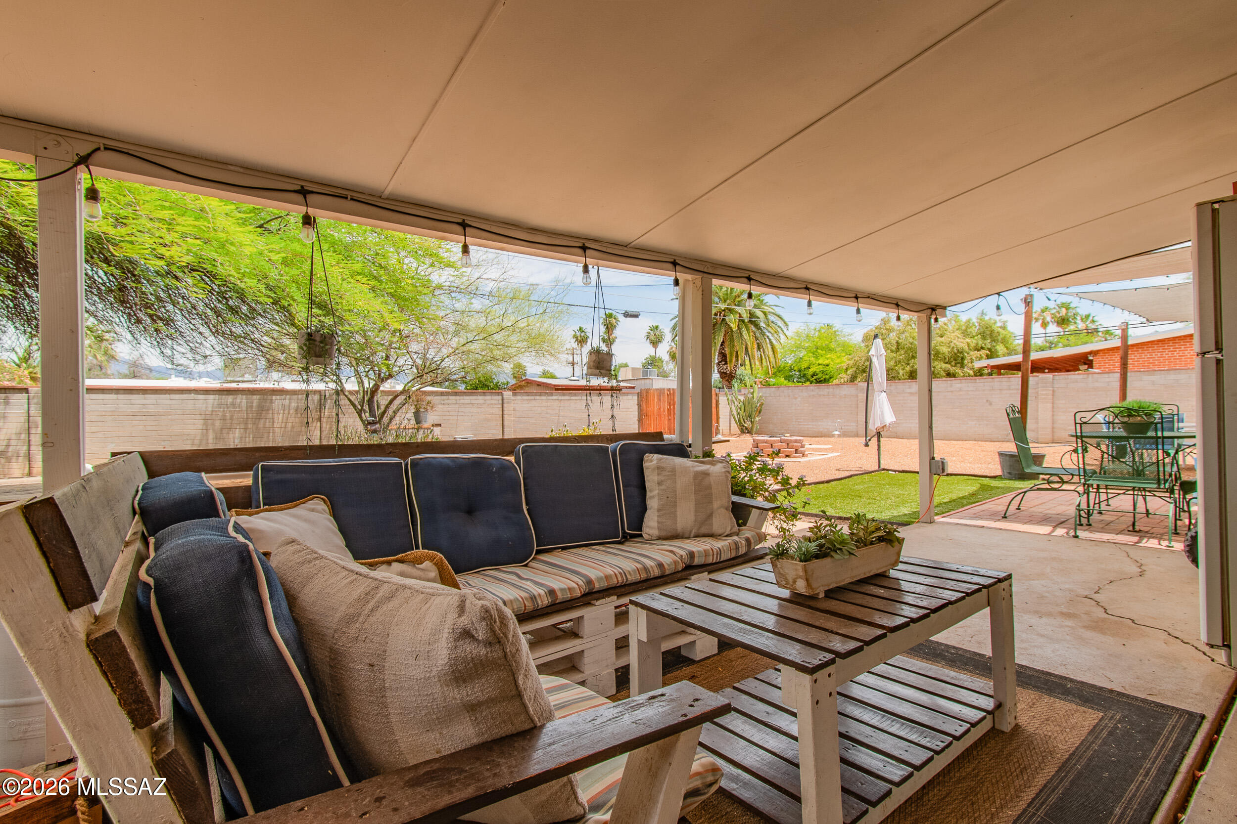 Longview Estates (194-470) - Residential
