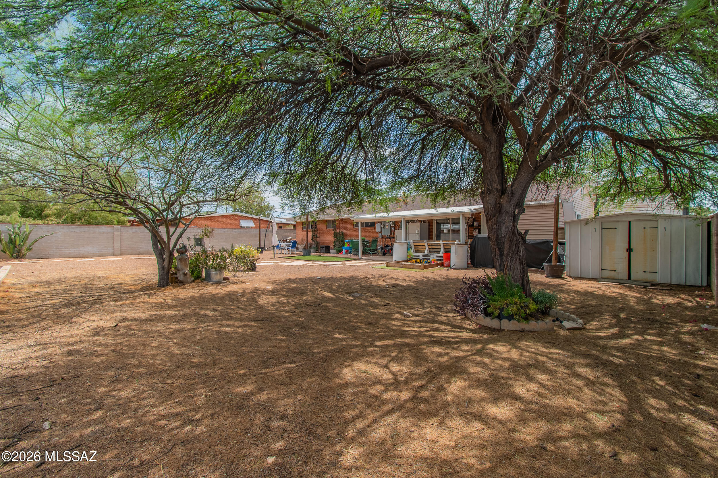 Longview Estates (194-470) - Residential