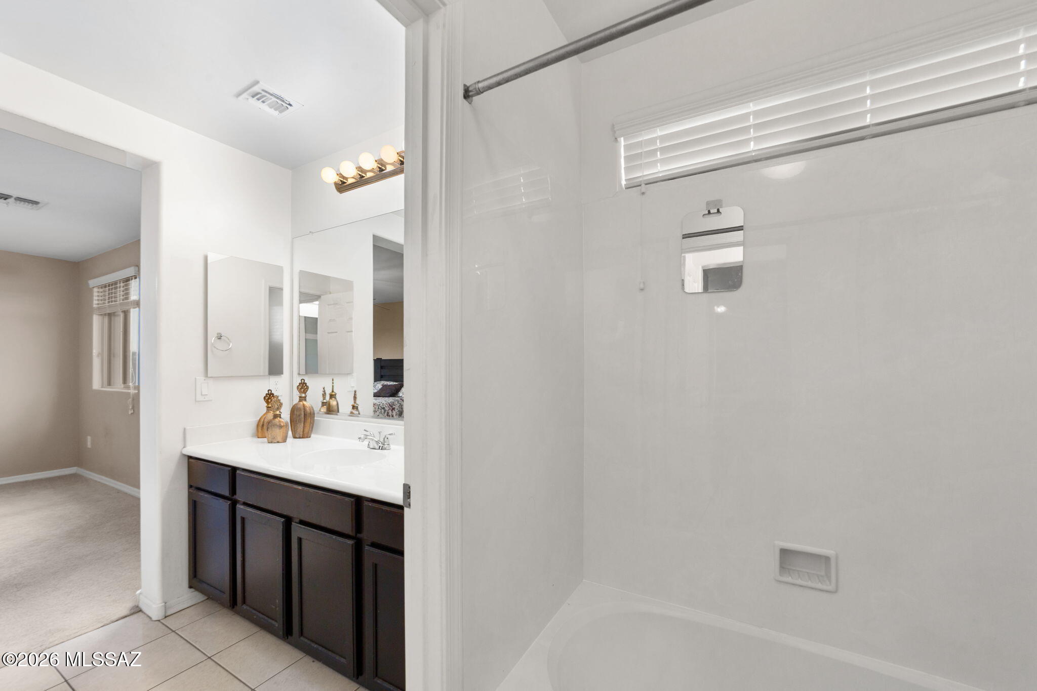 Tangerine Crossing (348-352) - Residential