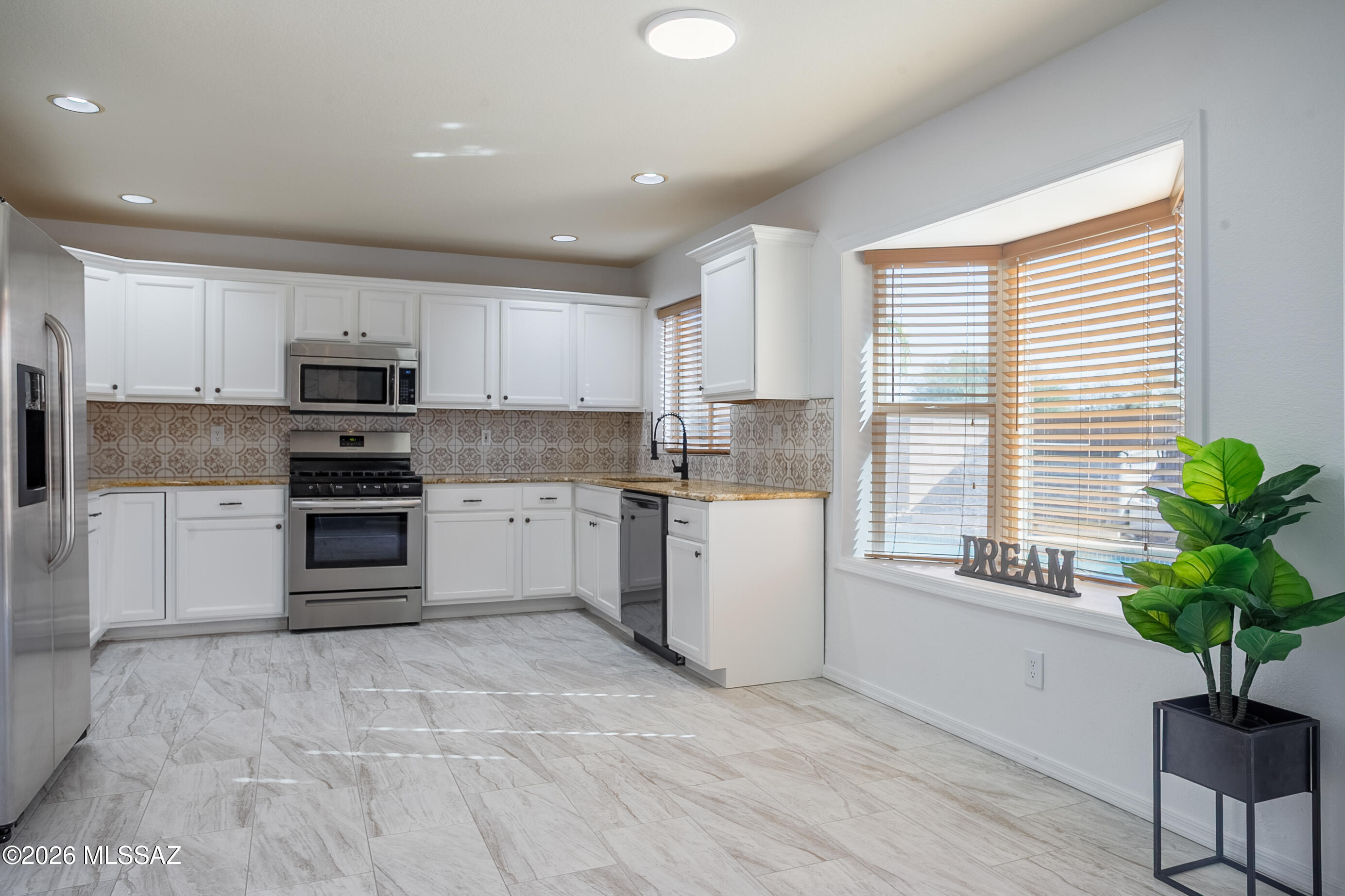 7585 W Summer Sky Drive