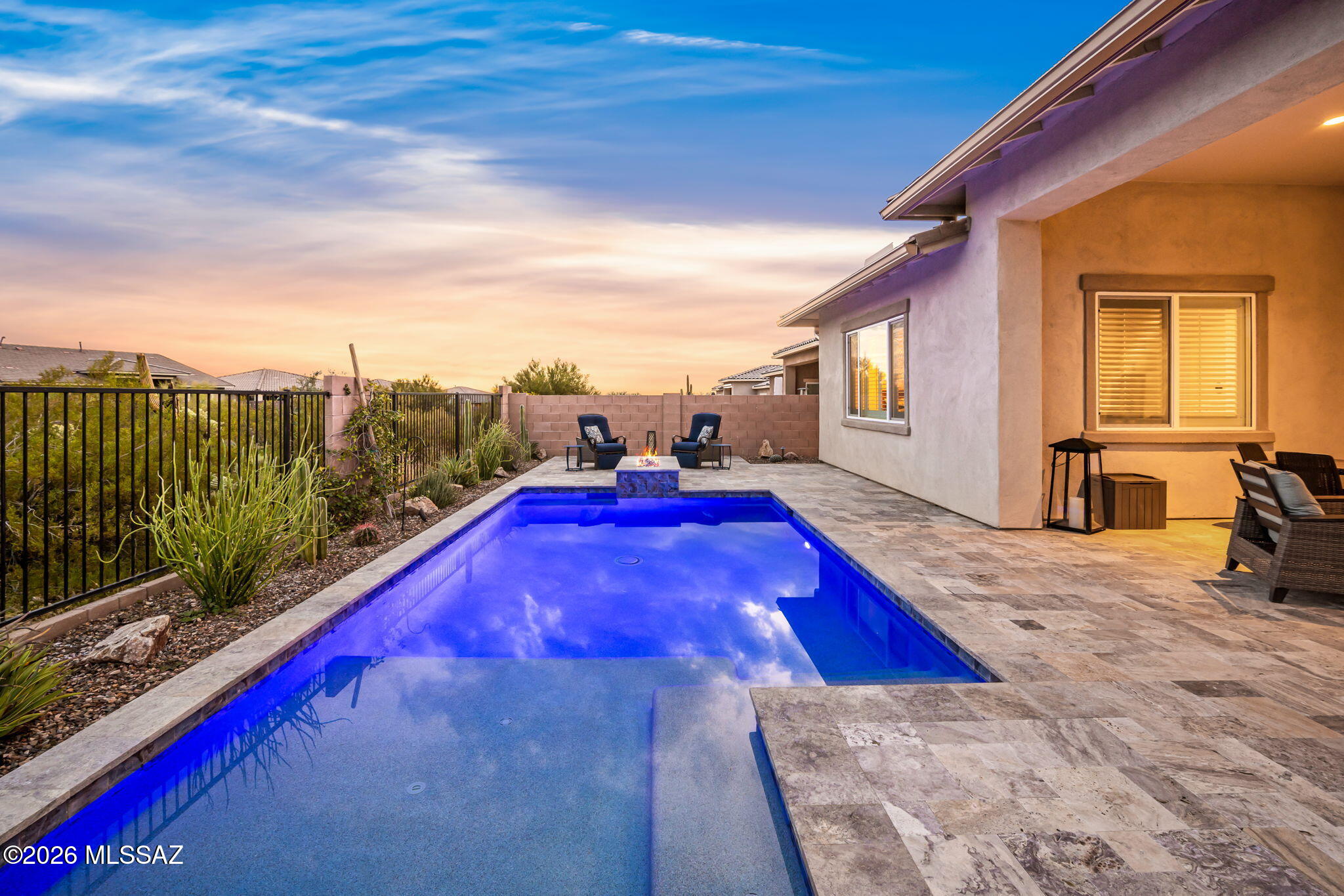 Blue Agave At Dove Mountain - Residential