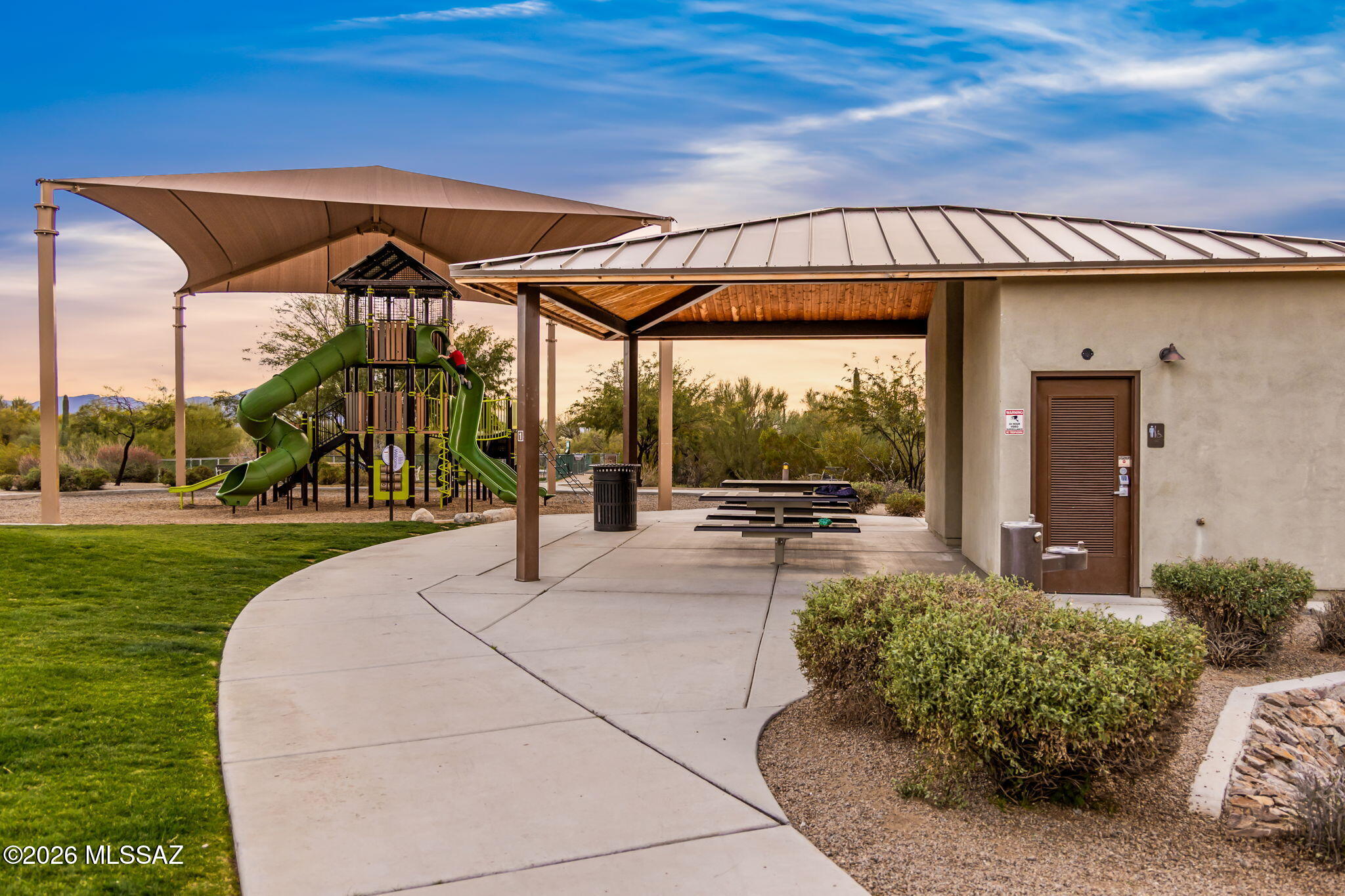 Blue Agave At Dove Mountain - Residential