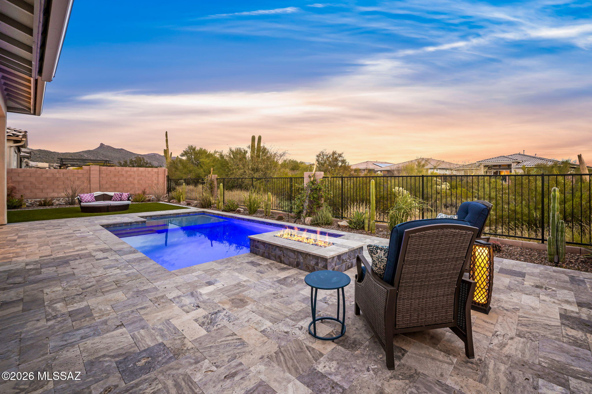 Blue Agave At Dove Mountain - Residential