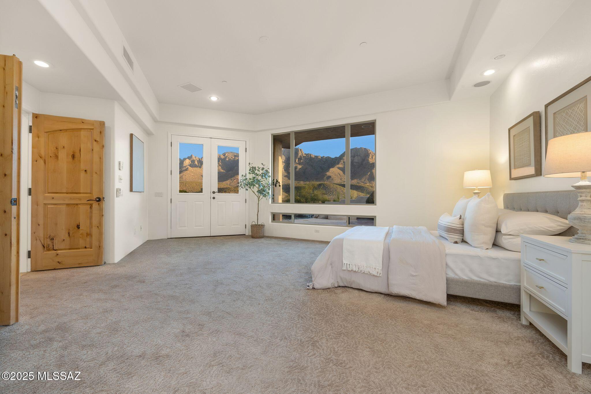Palisades Point (1-66) - Residential