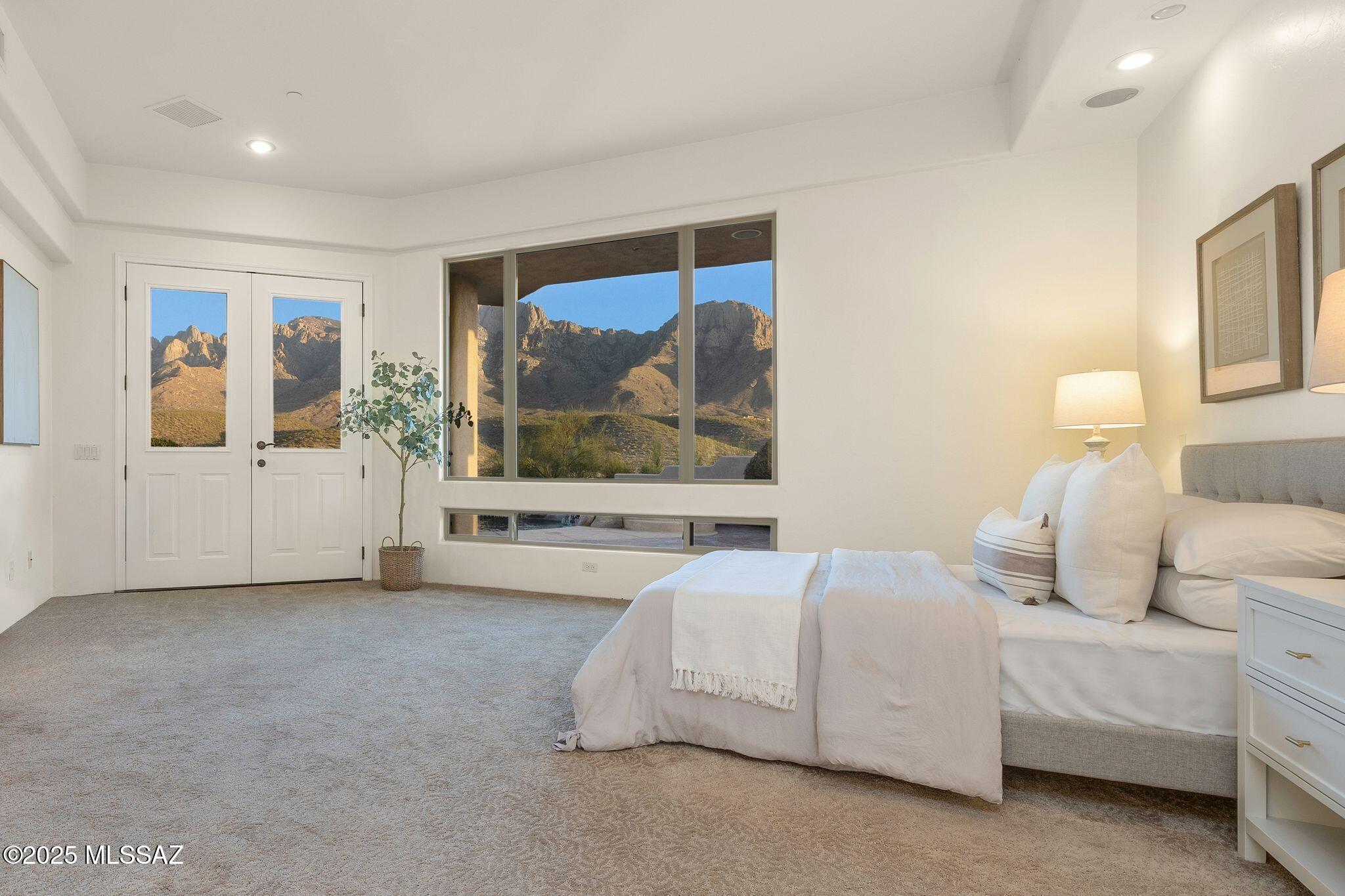 Palisades Point (1-66) - Residential