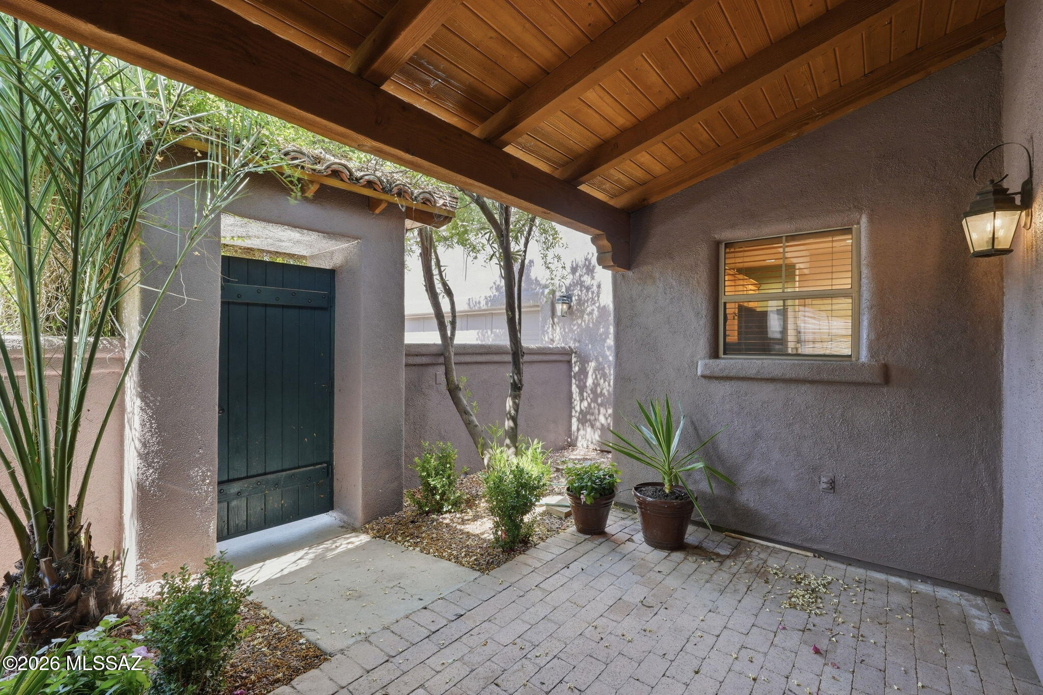 3756 N Placita Vergel