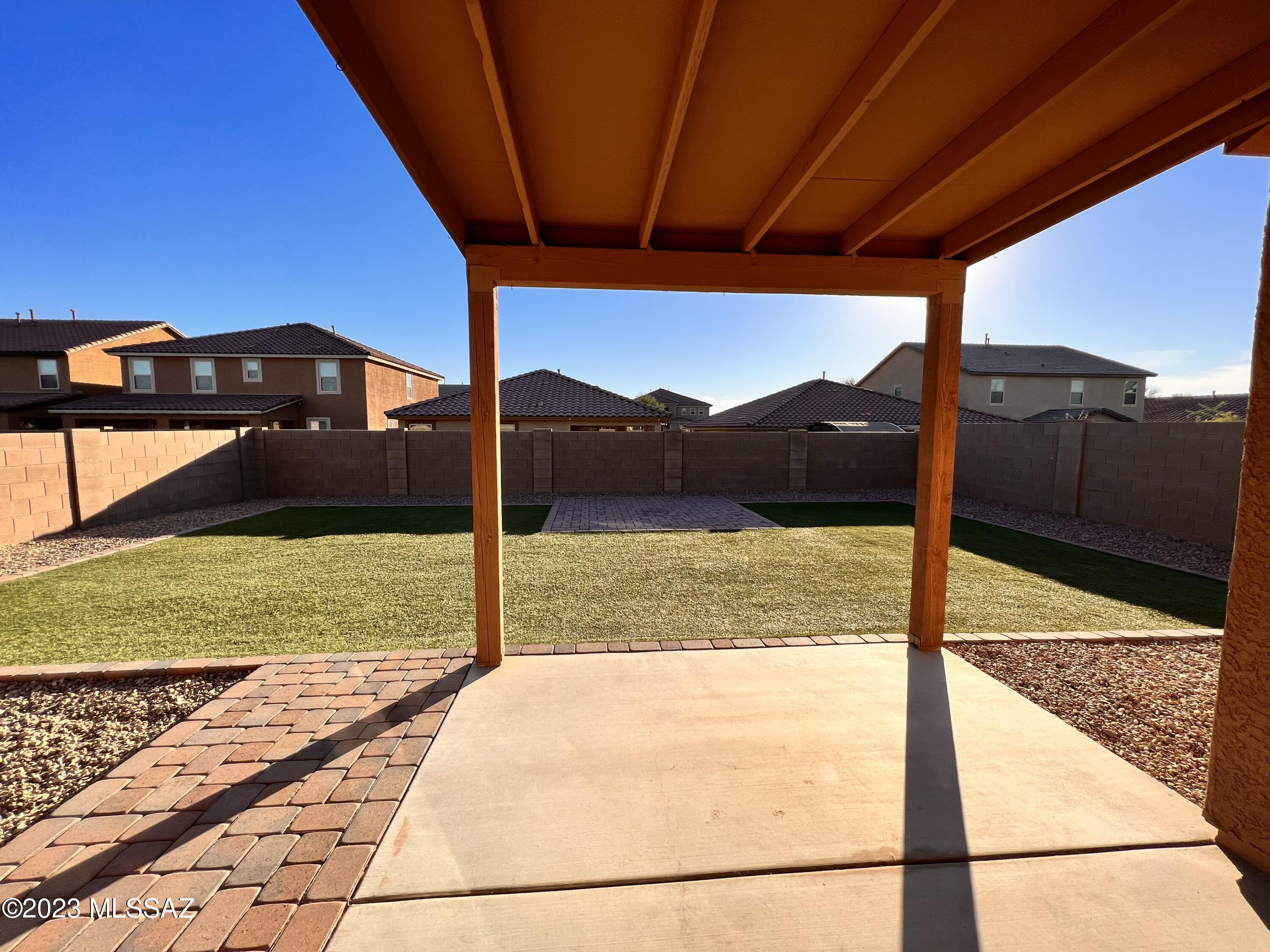 Gladden Farms BLK 13-15 - Residential Lease