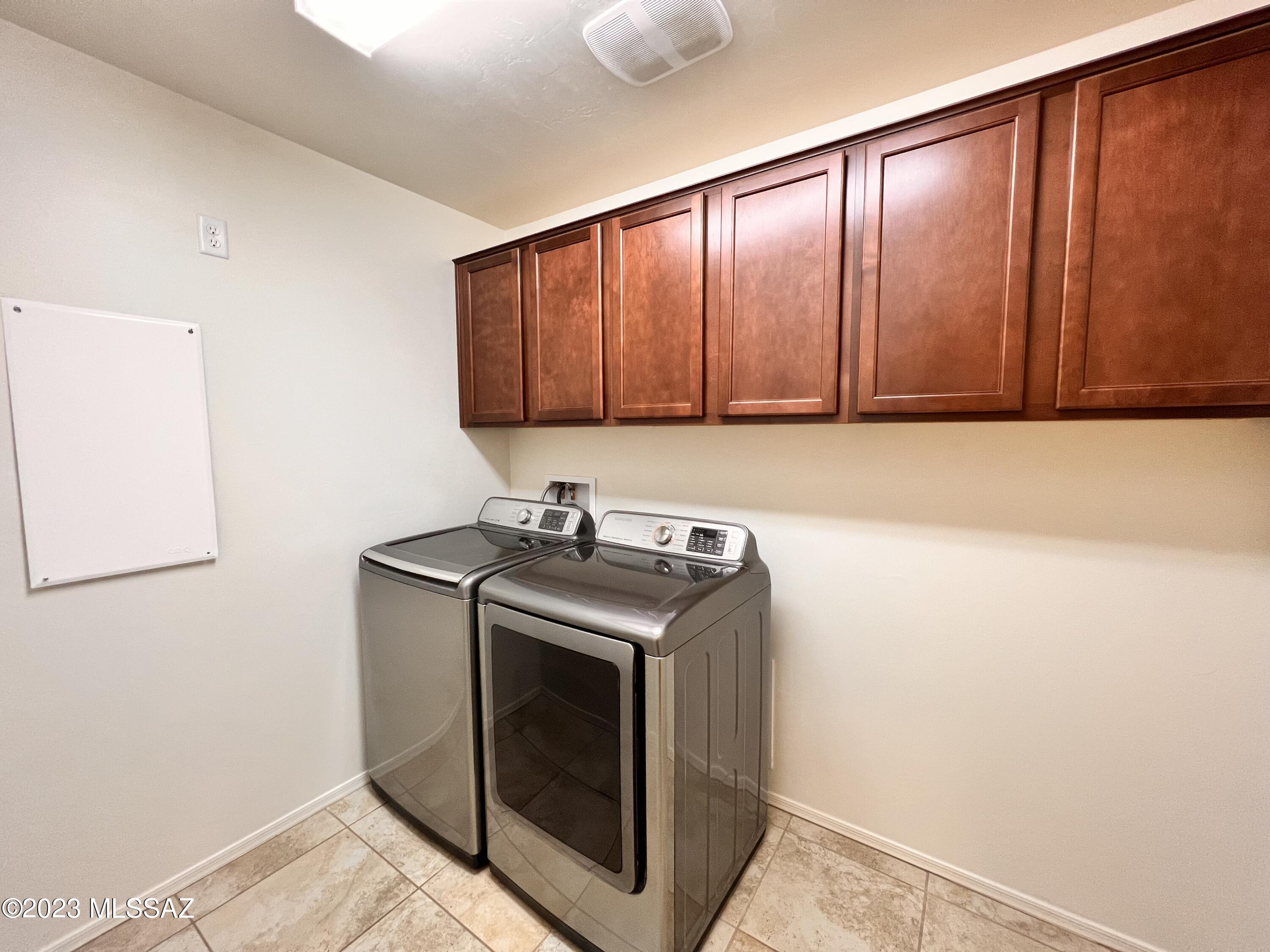Gladden Farms BLK 13-15 - Residential Lease