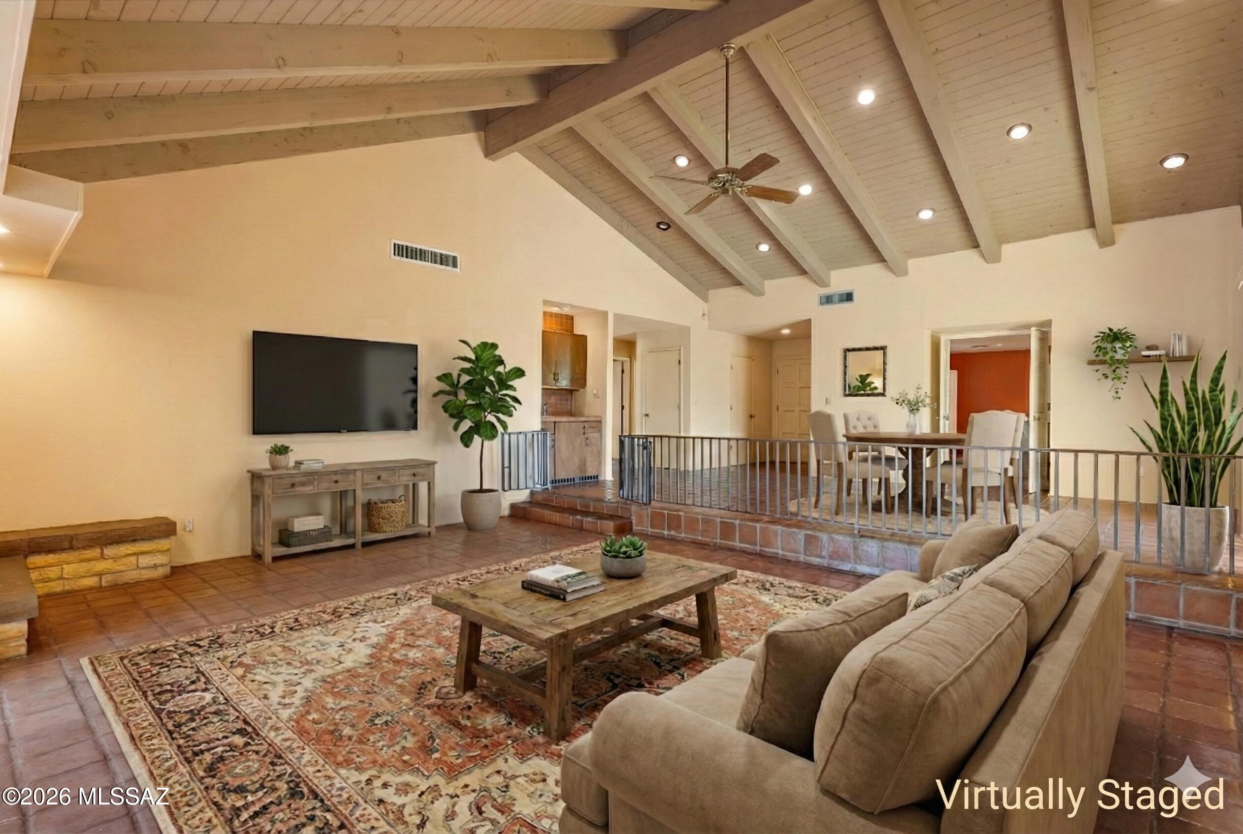 5937 N Placita Del Baron