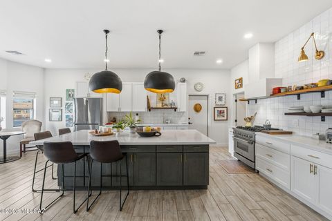 3720 N Tucson Boulevard Tucson AZ 85716