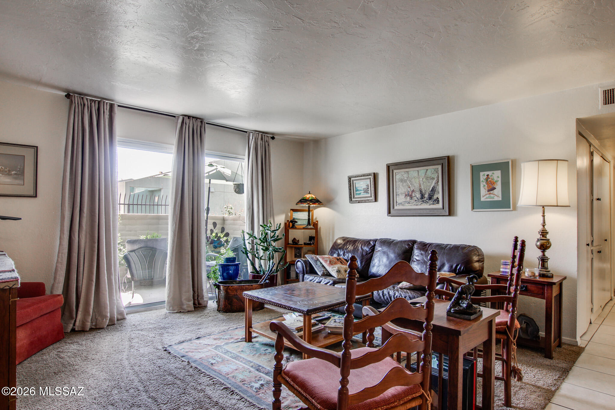 812 S Langley Avenue 102