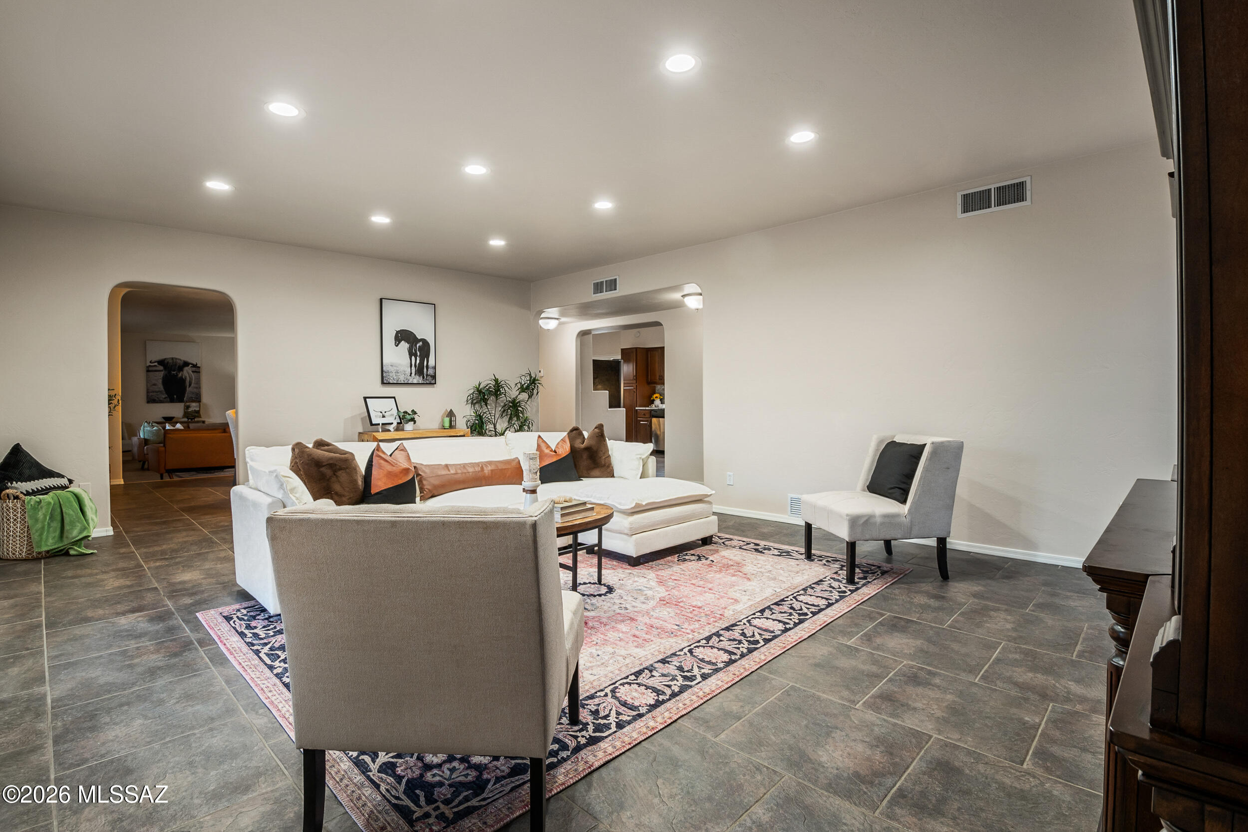 Wilshire Heights - Residential