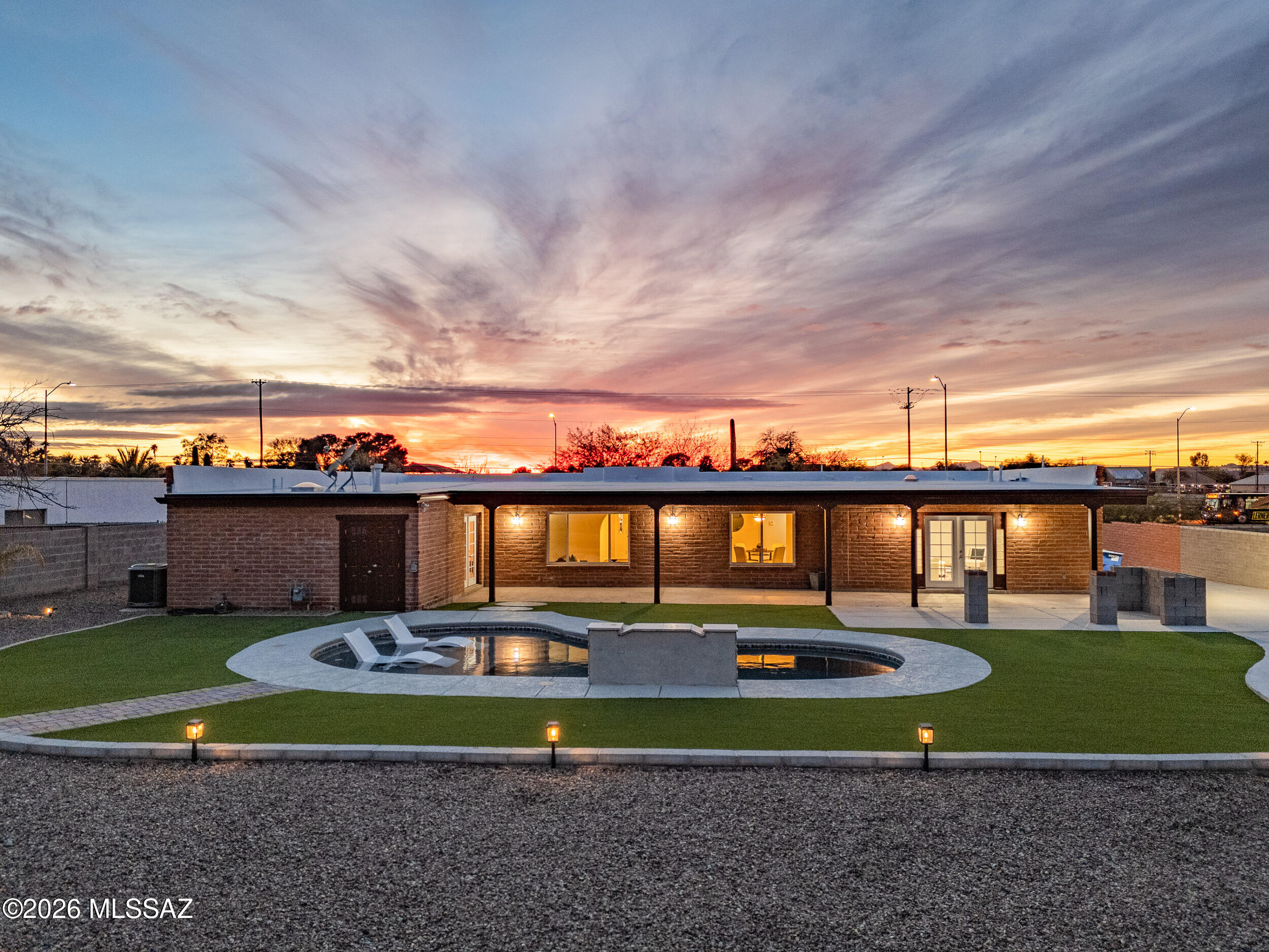Wilshire Heights - Residential