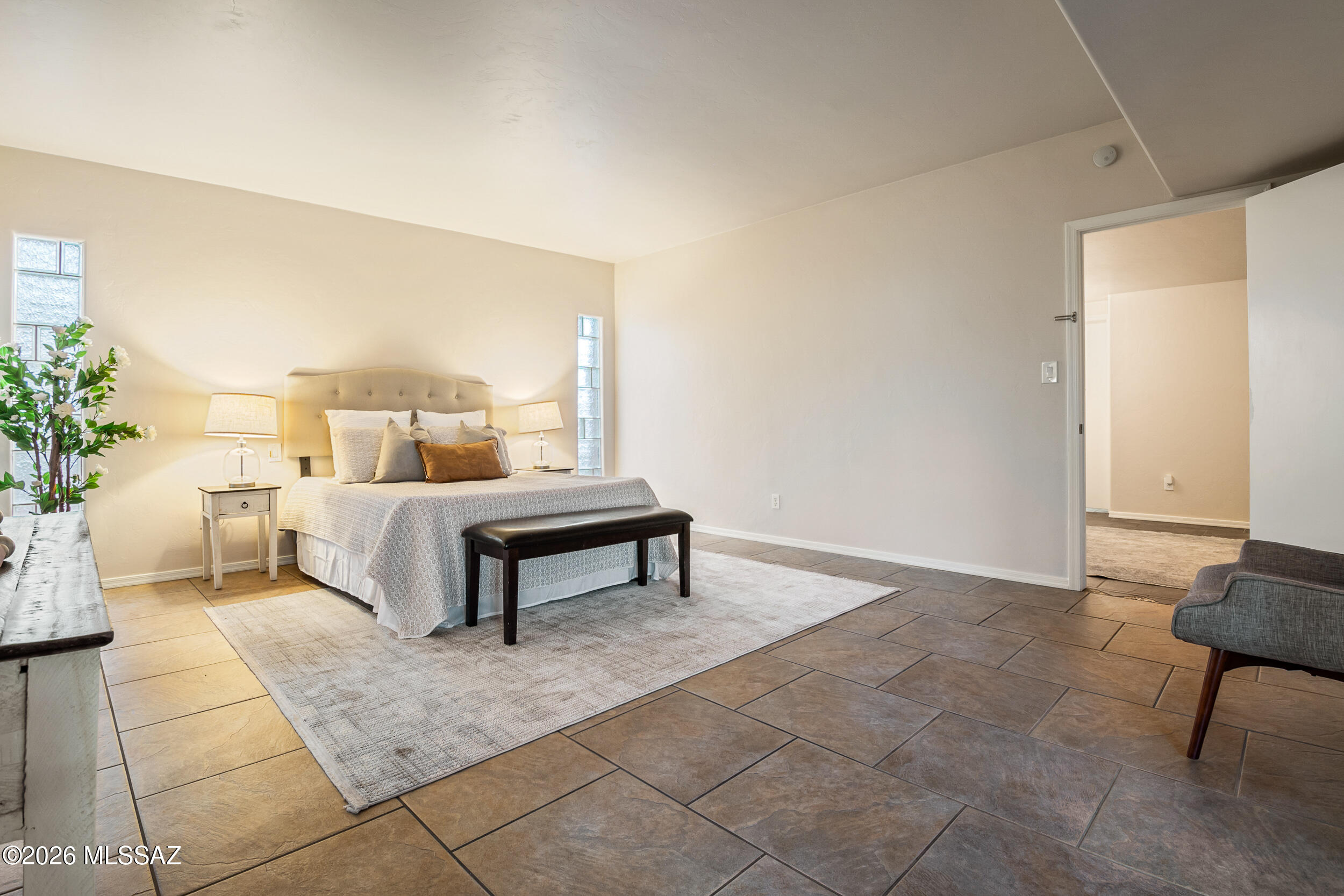 Wilshire Heights - Residential