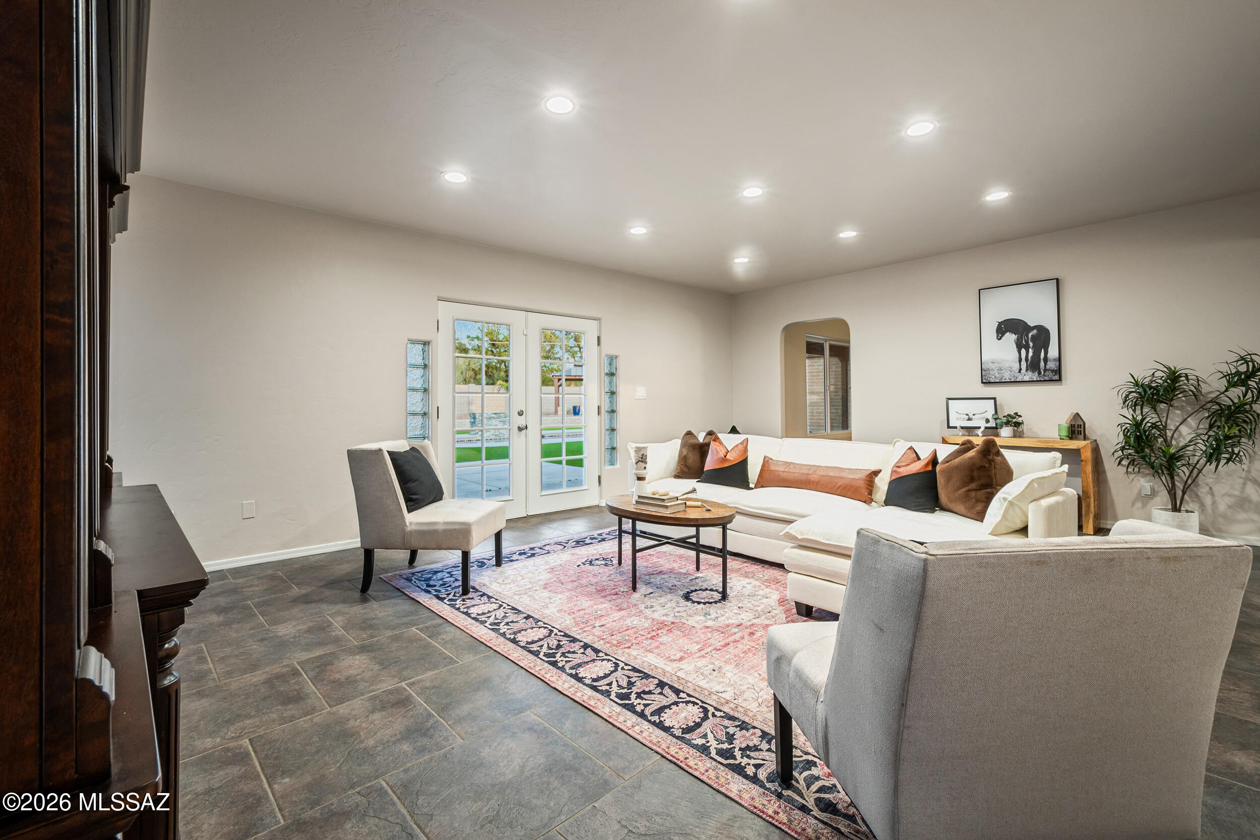 Wilshire Heights - Residential