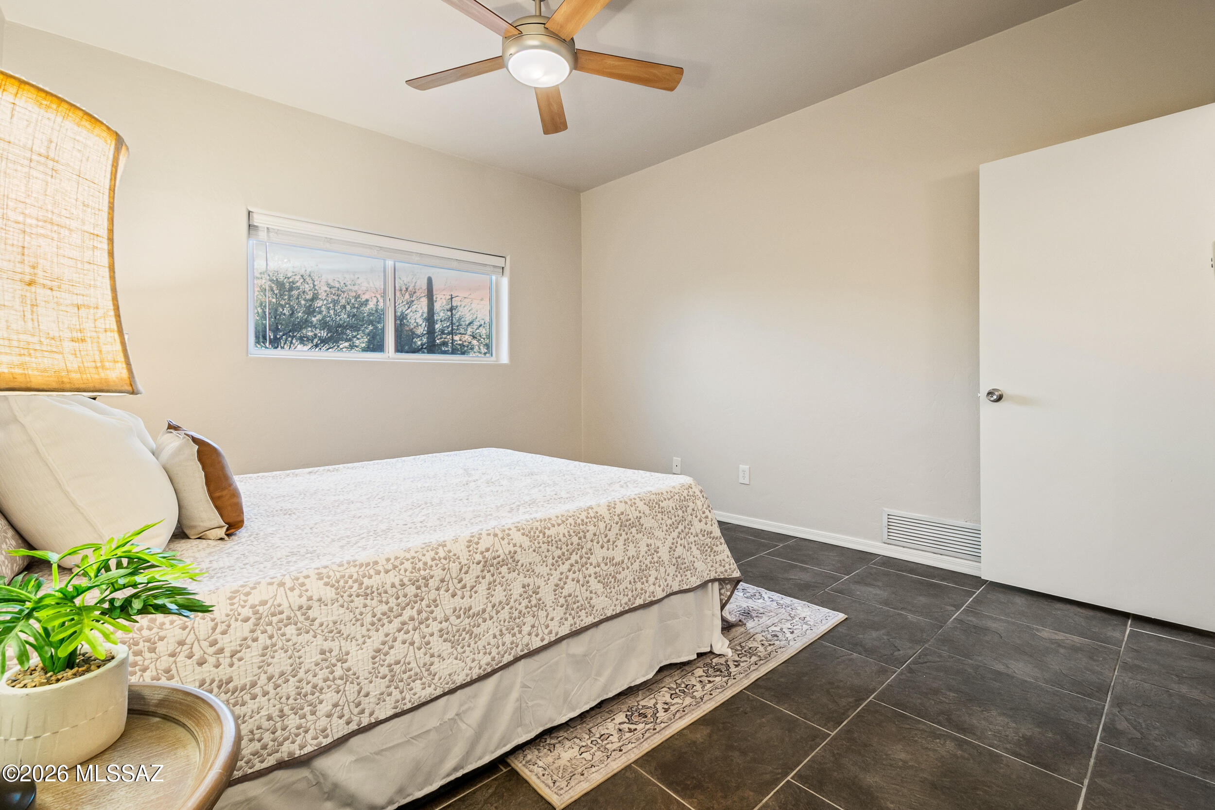Wilshire Heights - Residential