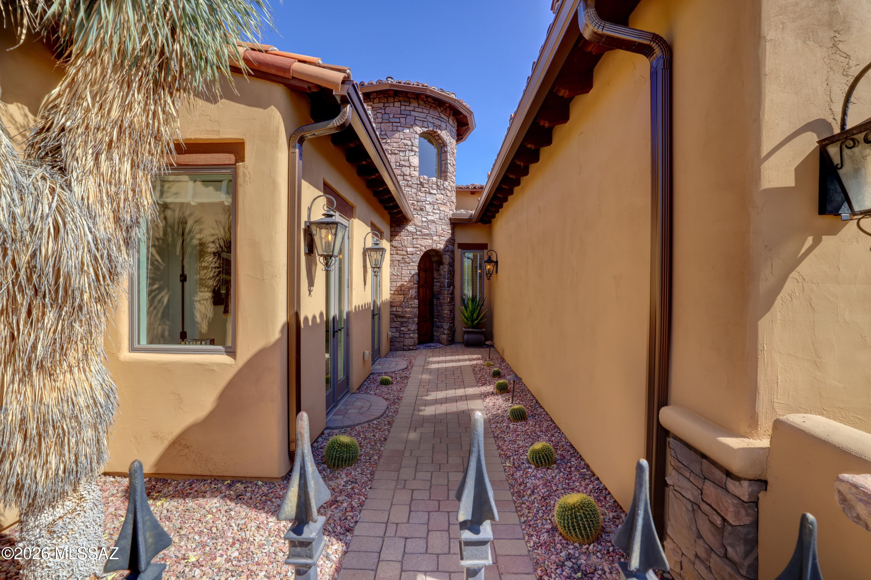 13941 N Stone Gate Place