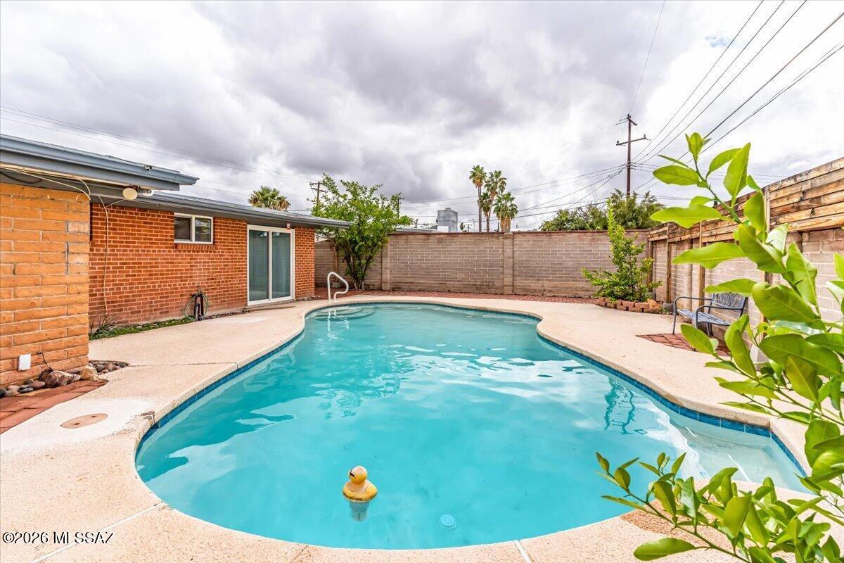 Longview Estates (194-470) - Residential