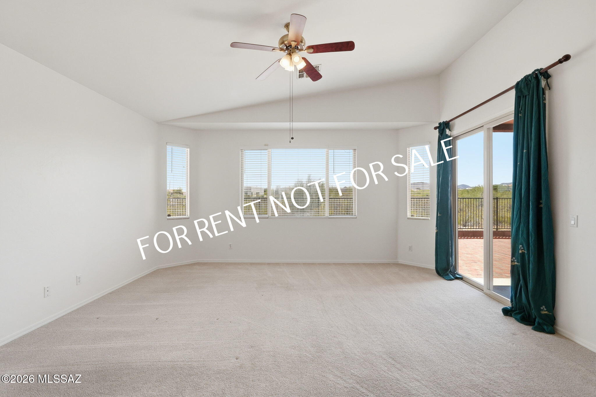 Agua Dulce (1-60) - Residential Lease