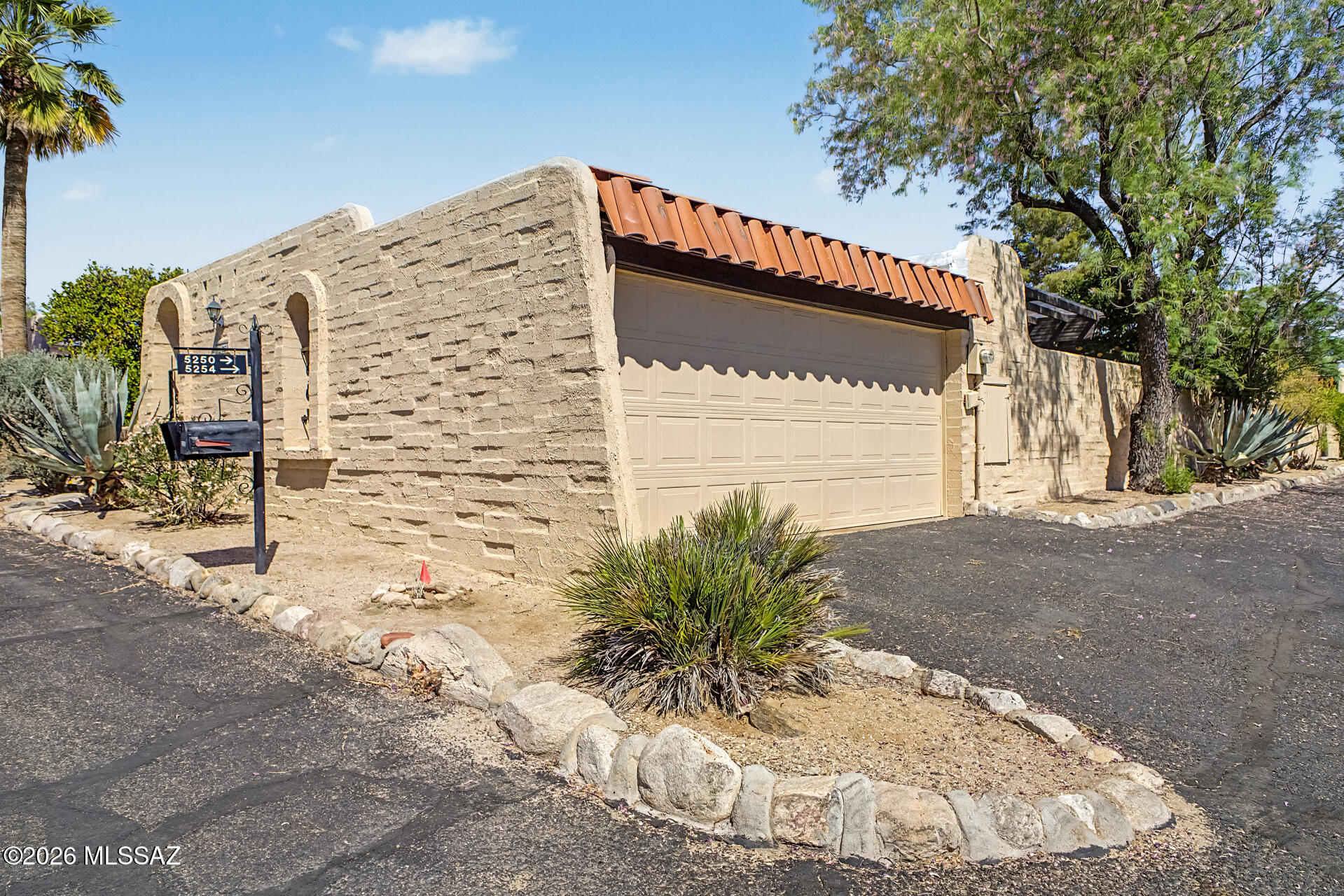 Pueblo Villas - Residential
