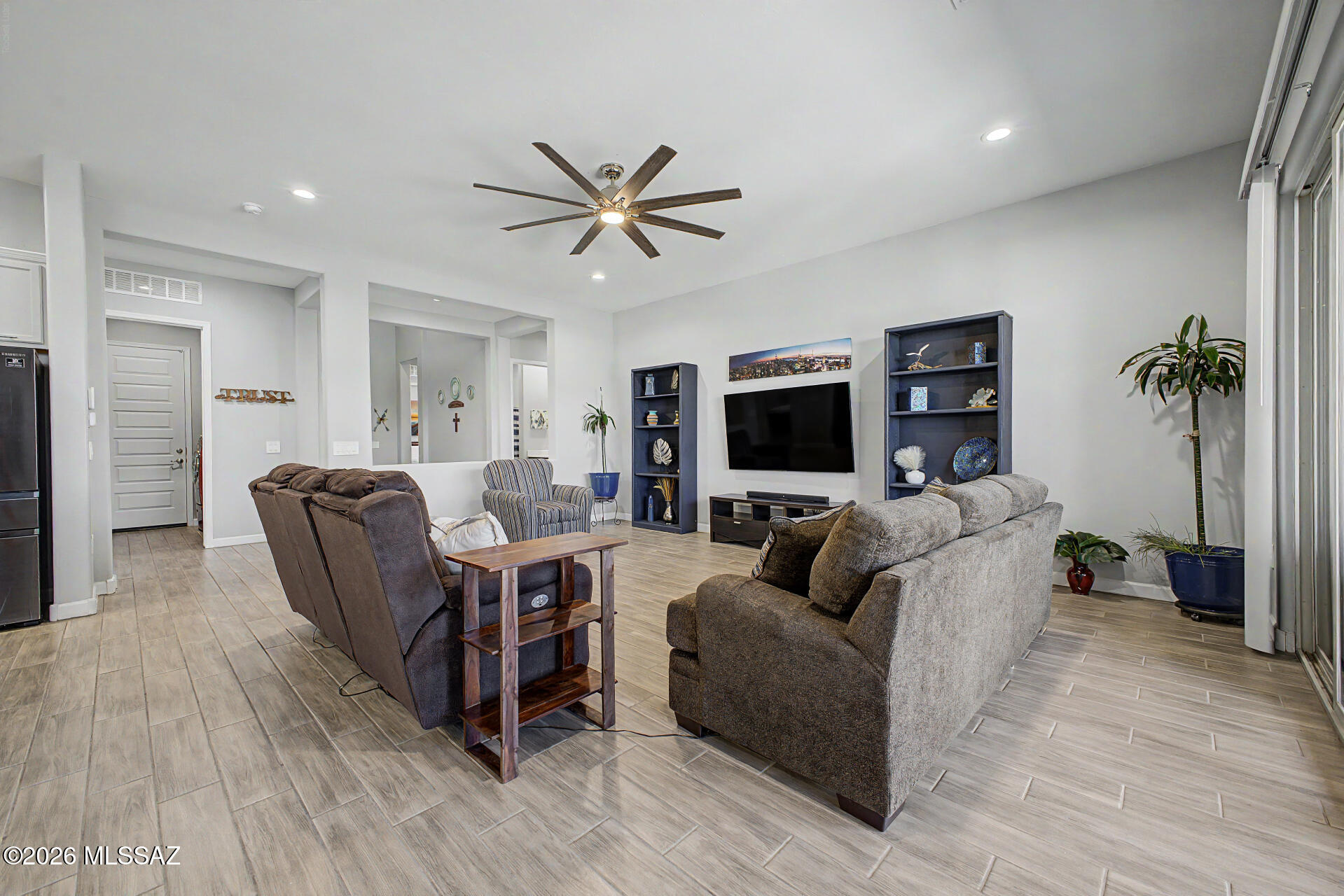 Saguaro Bloom 7B - Residential