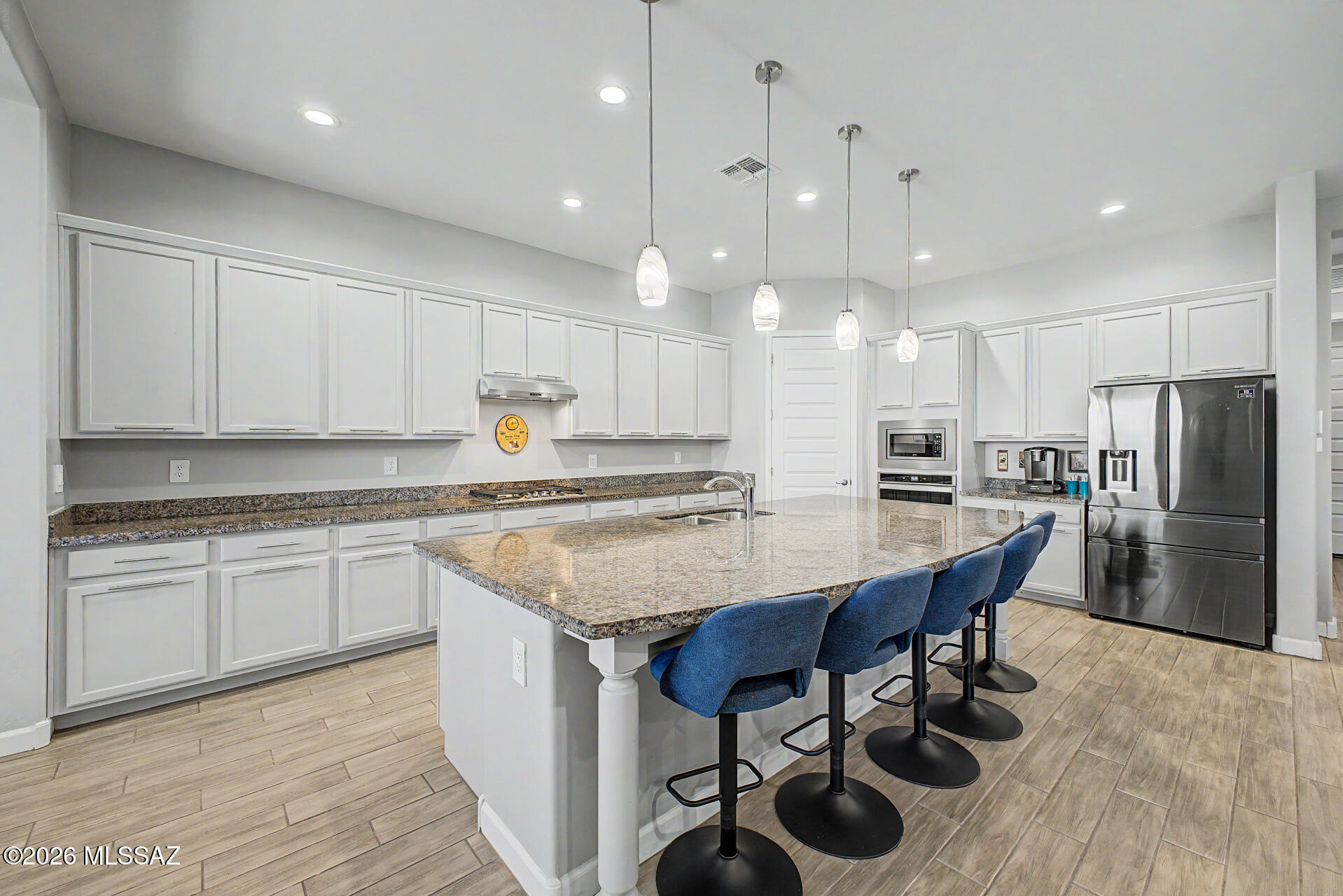Saguaro Bloom 7B - Residential