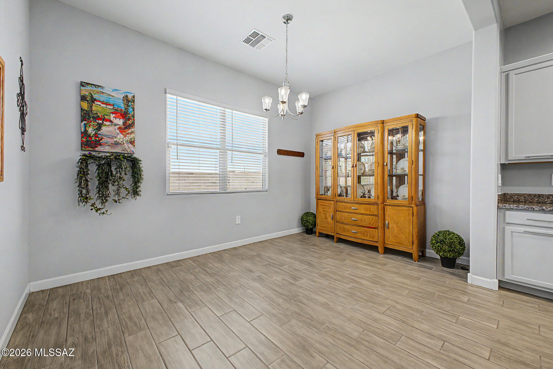 Saguaro Bloom 7B - Residential