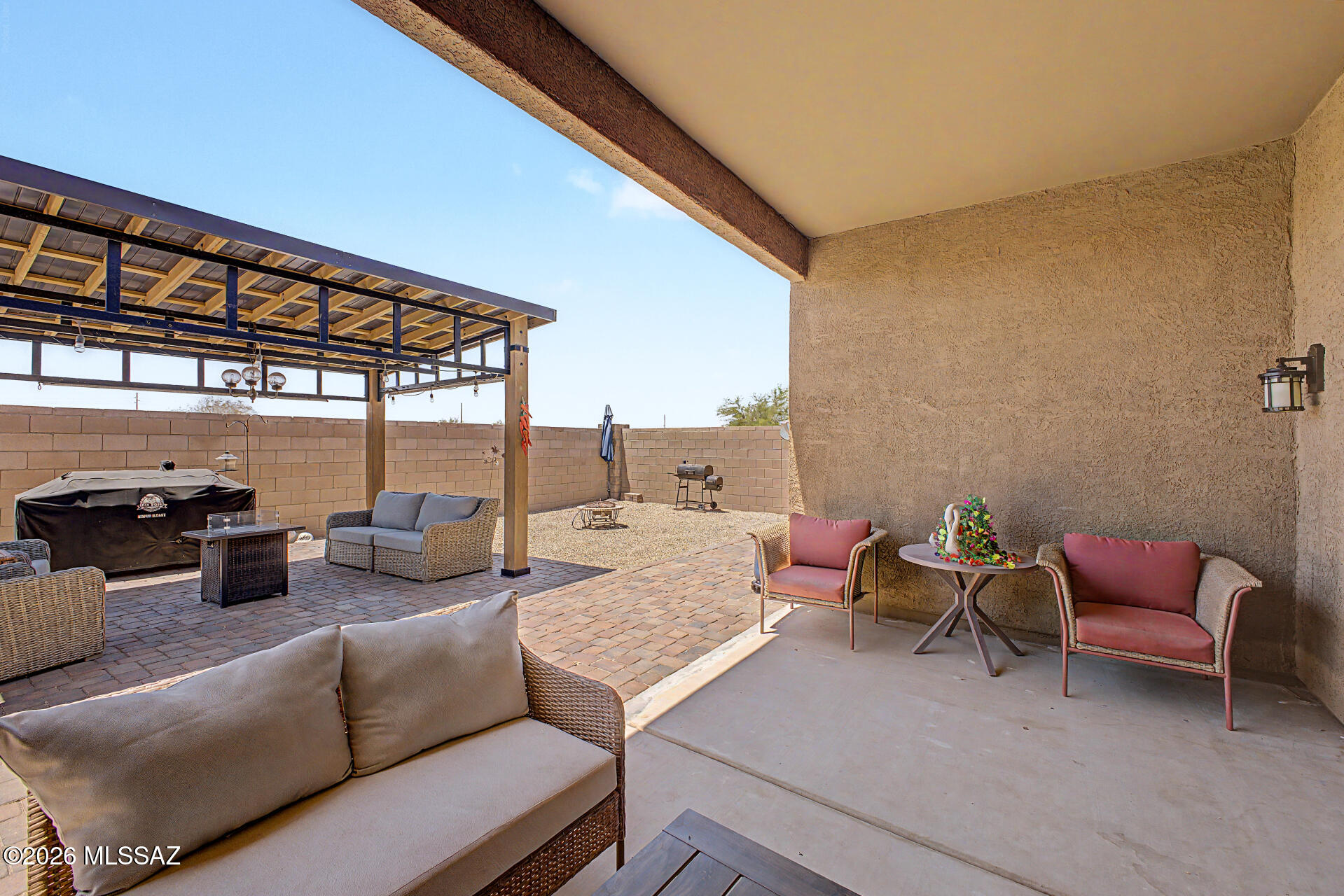 Saguaro Bloom 7B - Residential