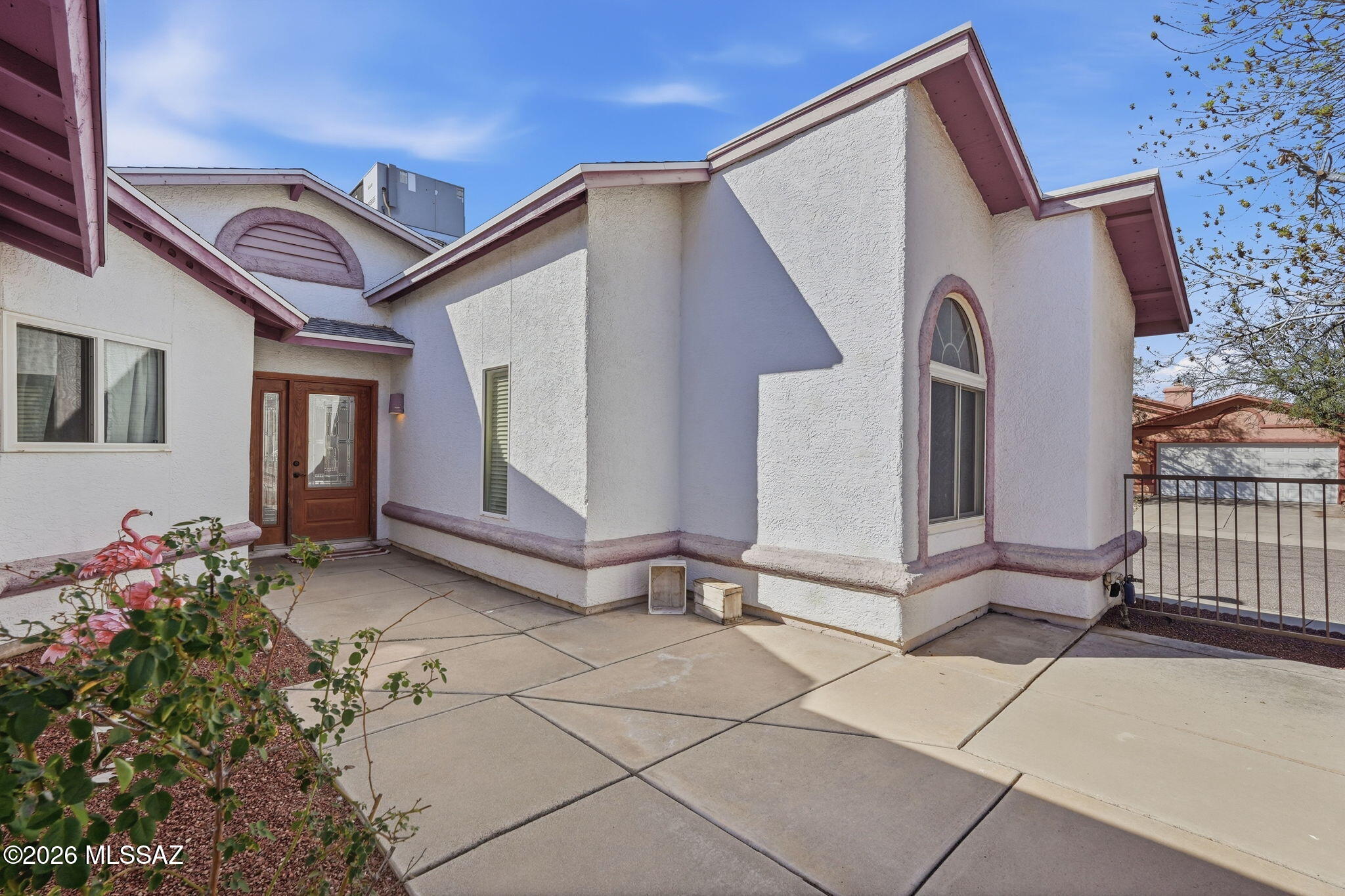 2771 W Kewanee Street