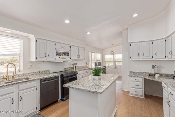 15671 W YELLOW HORSES RD, TUCSON, AZ 85736 - Image ac0d933cd8f7fbce970e4d7c25de21e7/1246121748