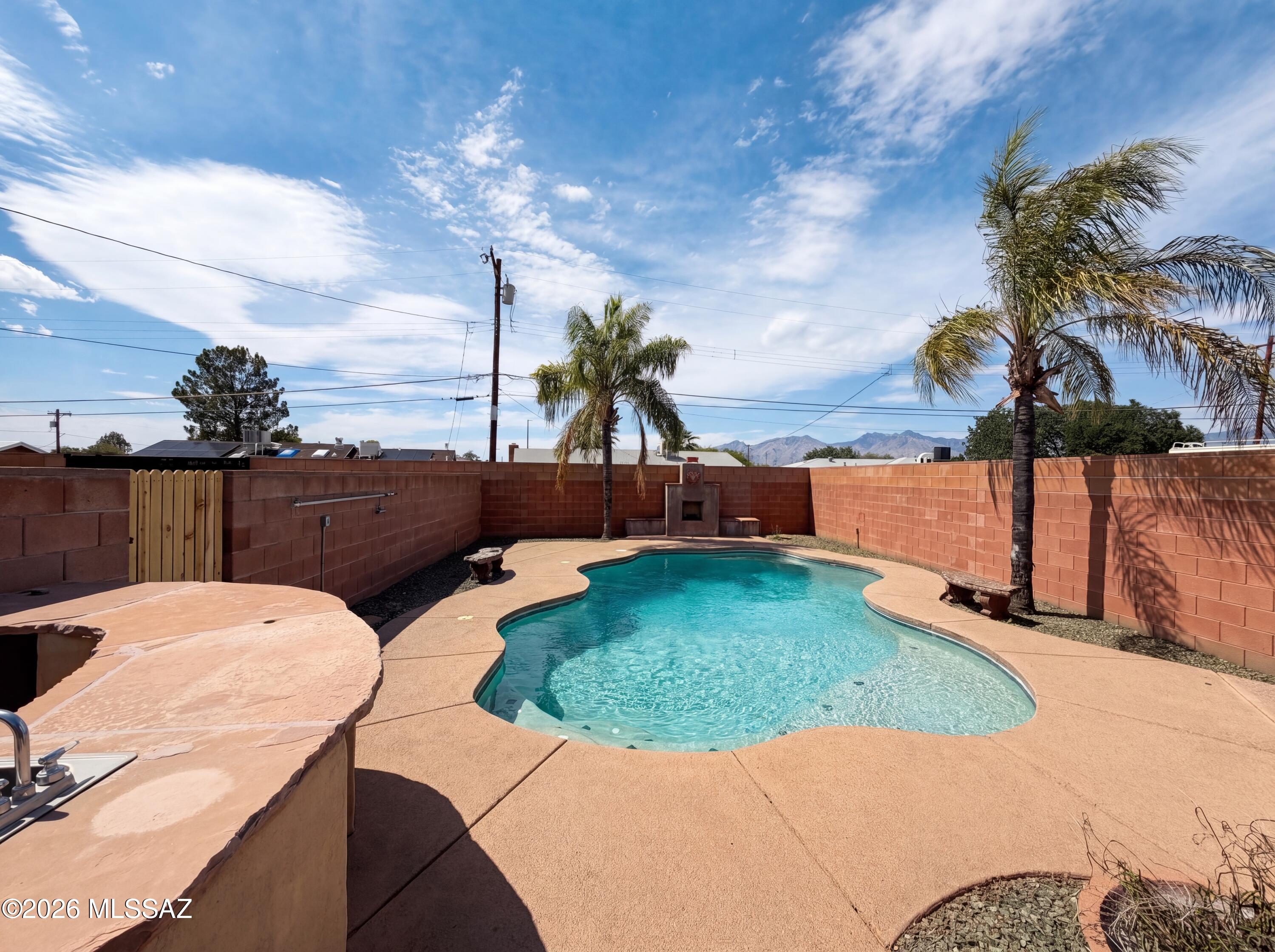 Manana Vista - Residential