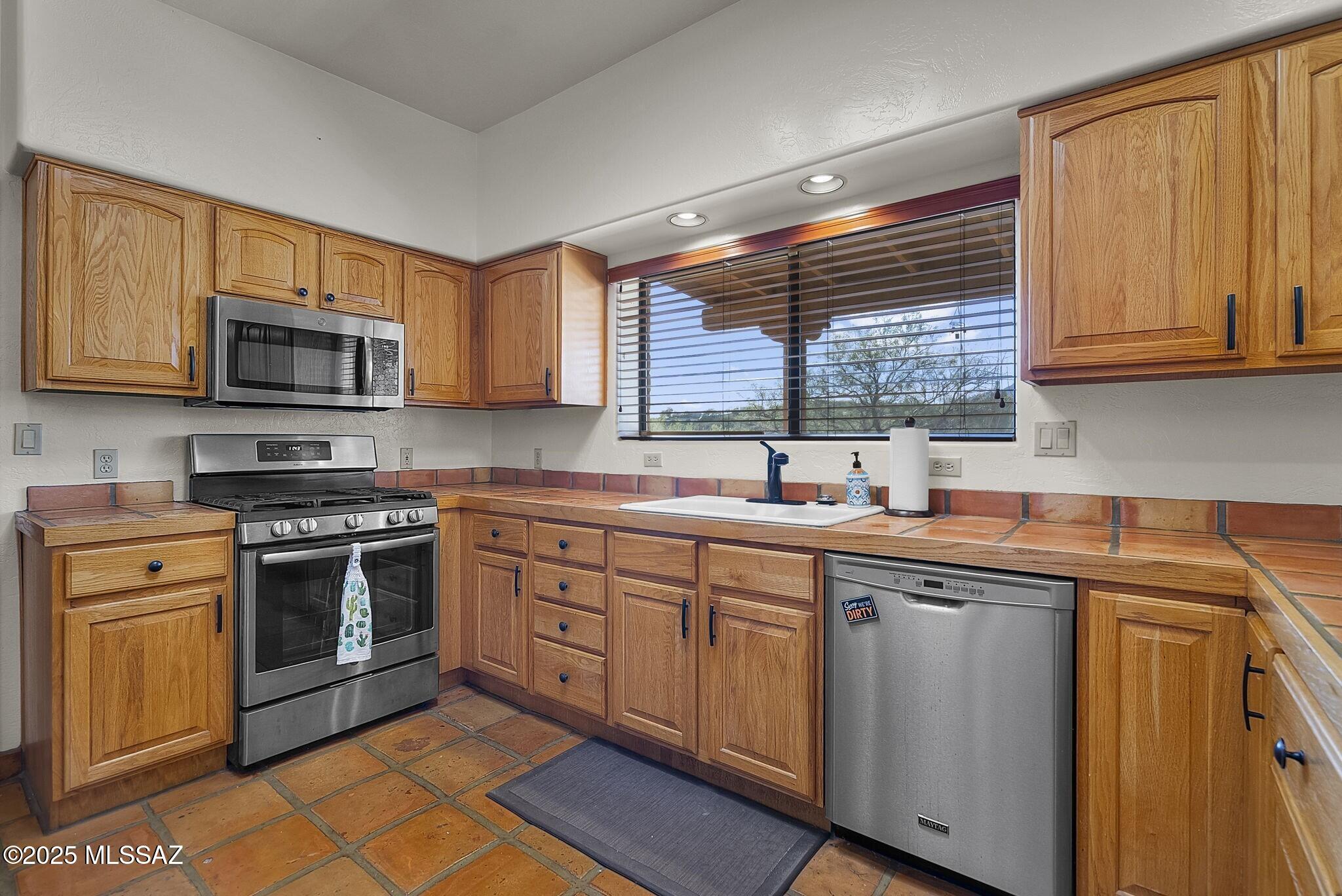 Piedra Drive - Residential