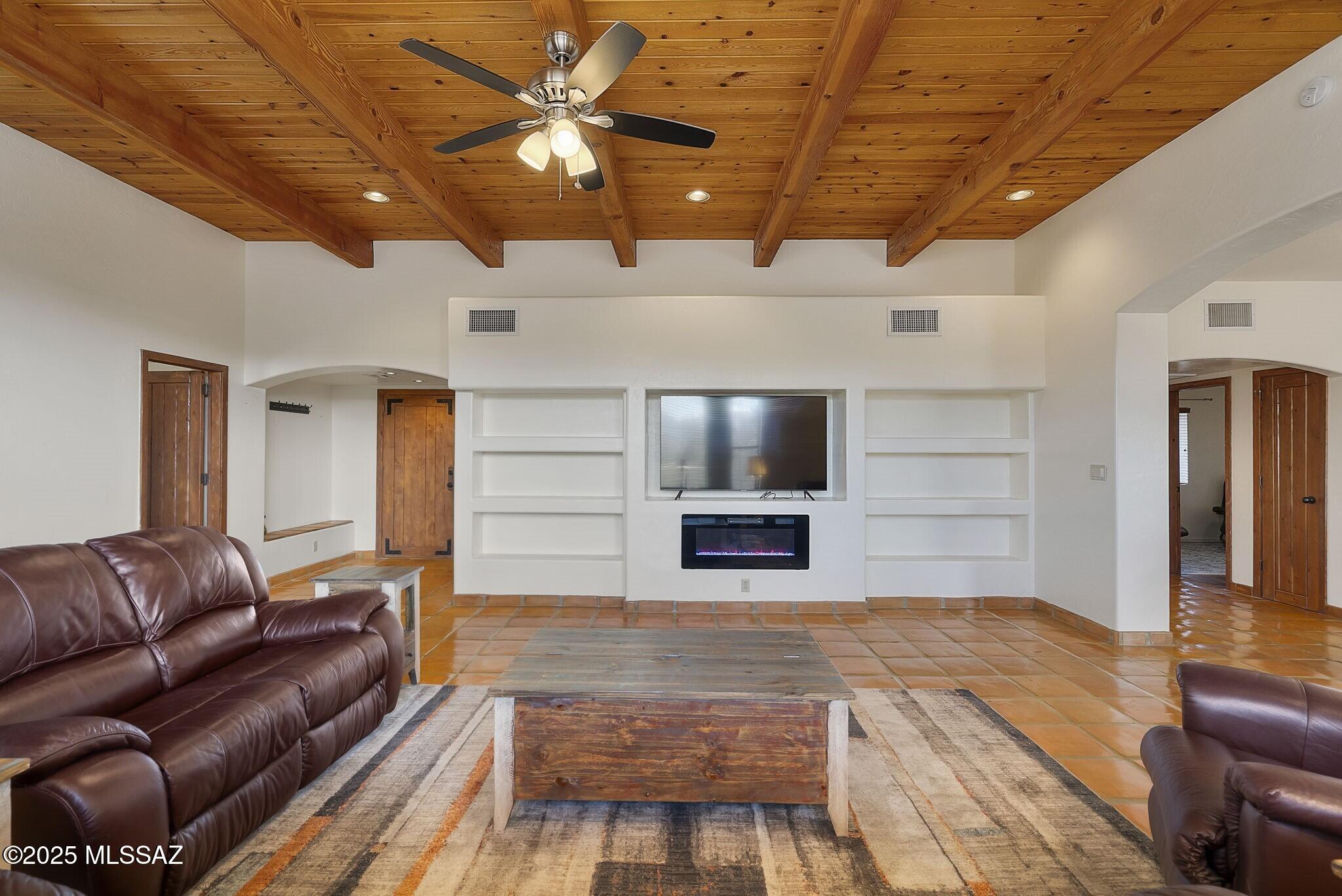 Piedra Drive - Residential