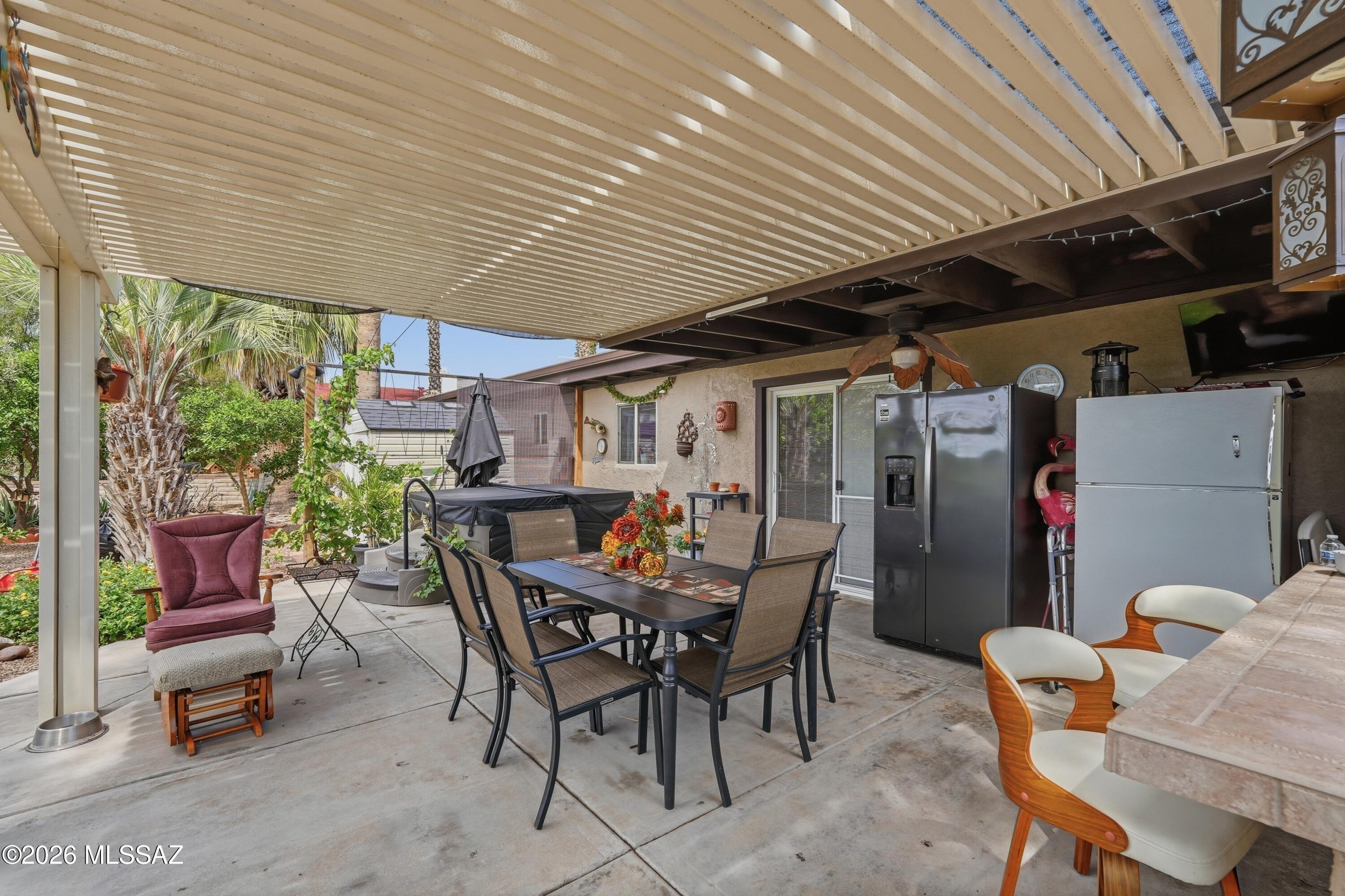 132 E Santa Rebecca Drive
