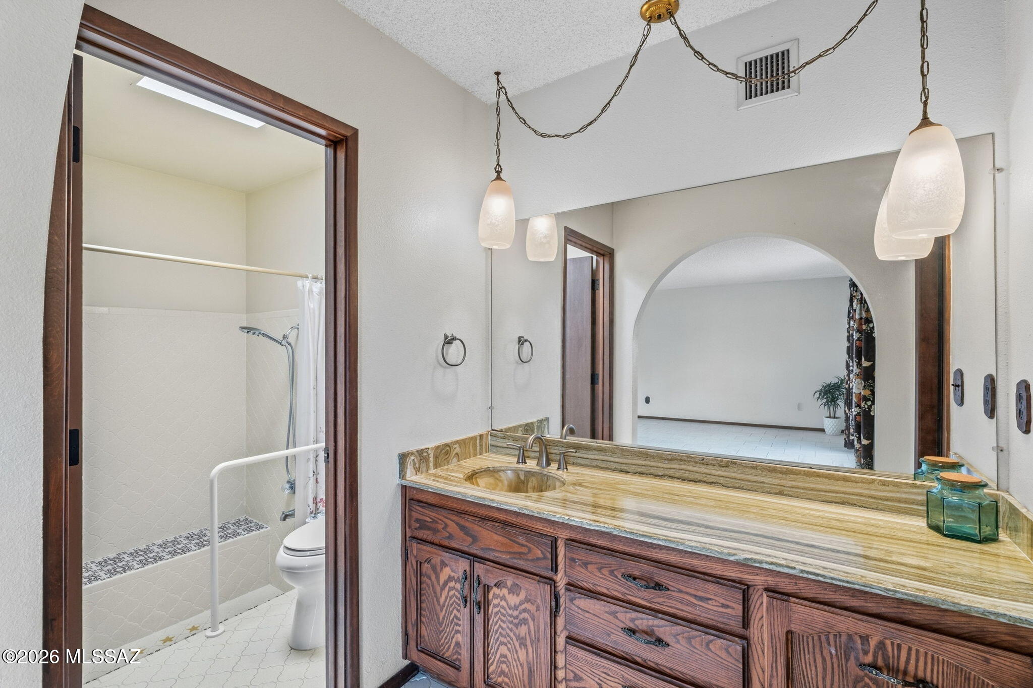 Santa Catalina Estates NO. 4 (1-180) - Residential