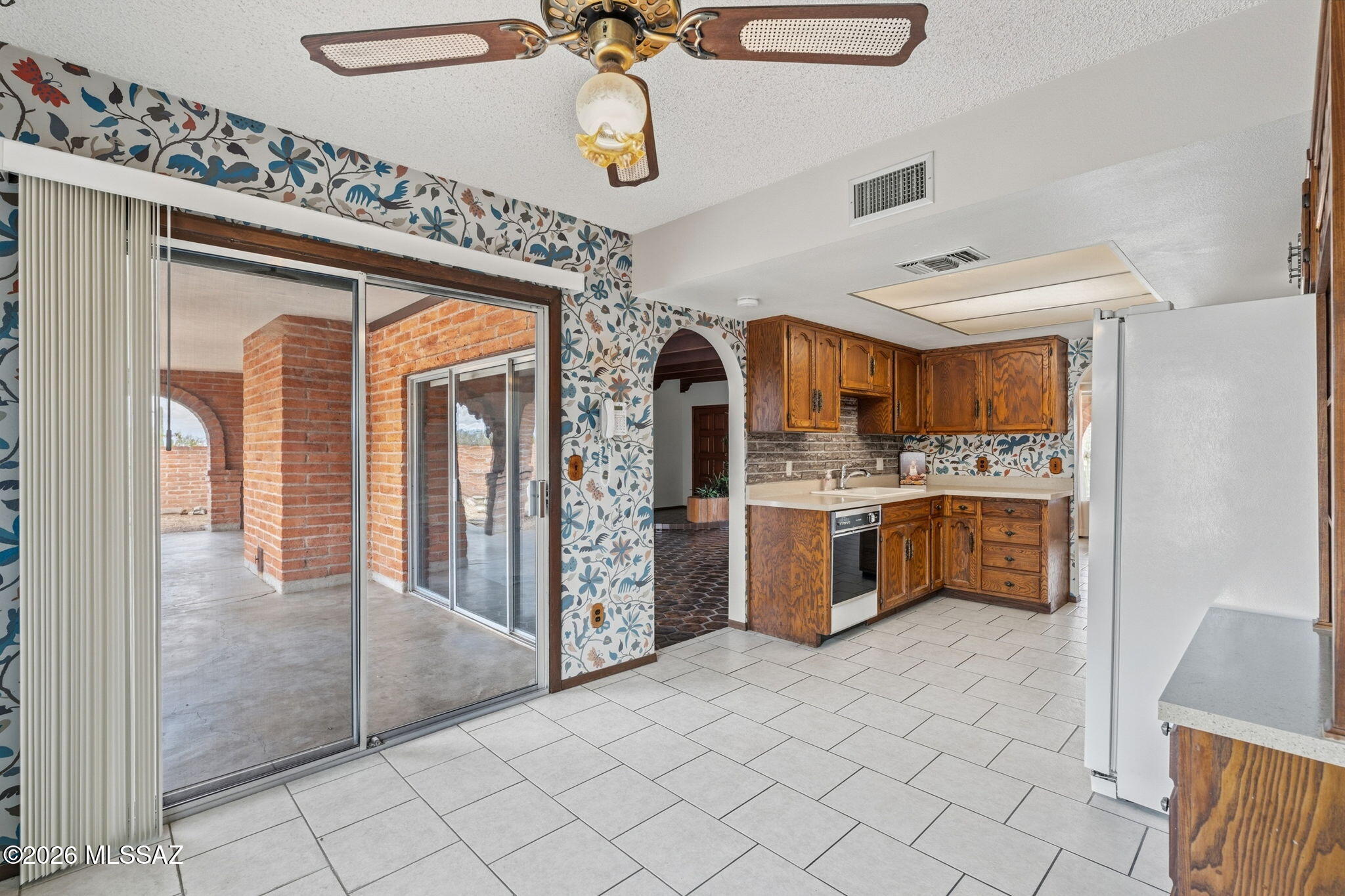 Santa Catalina Estates NO. 4 (1-180) - Residential
