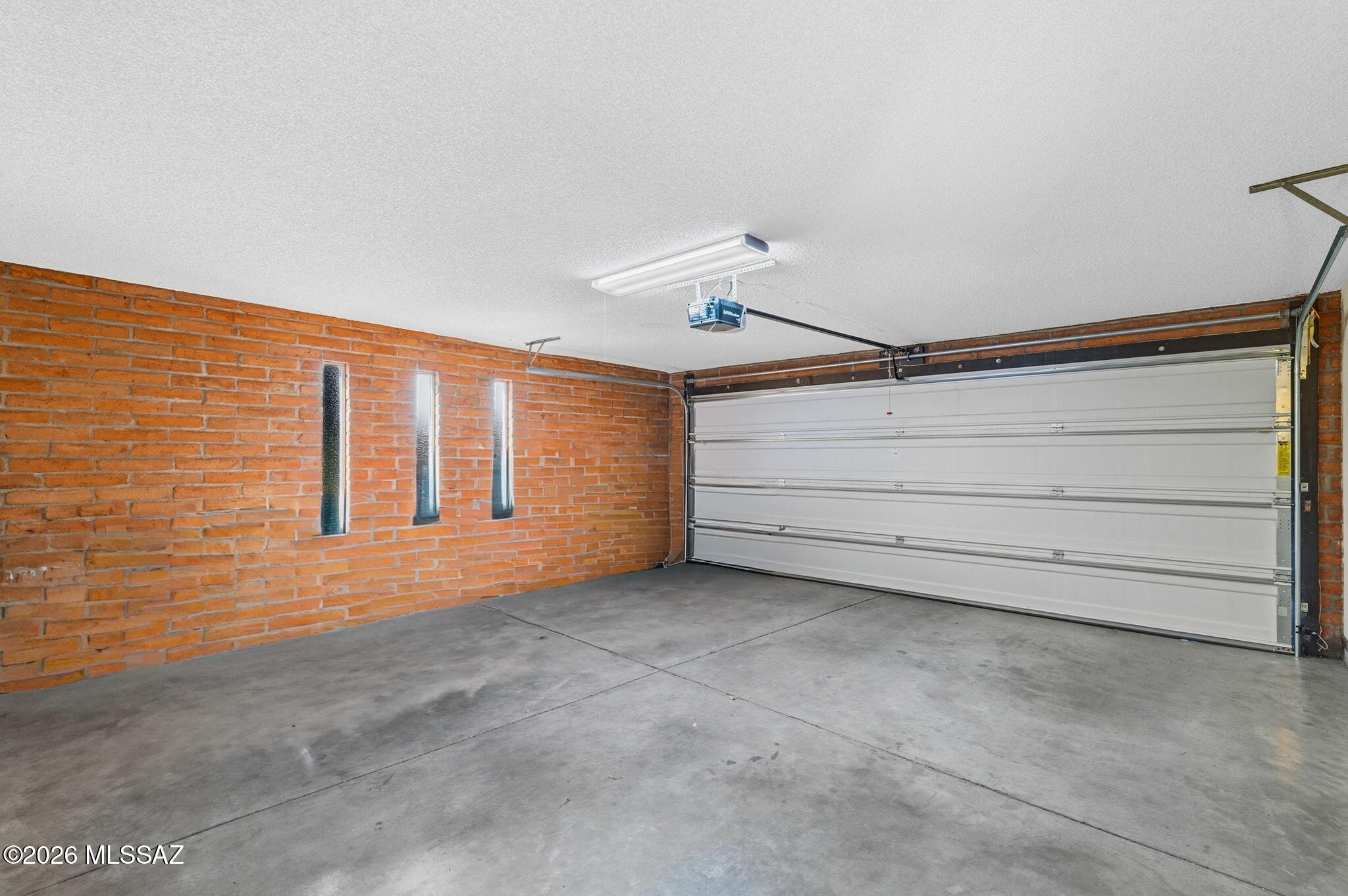 Santa Catalina Estates NO. 4 (1-180) - Residential