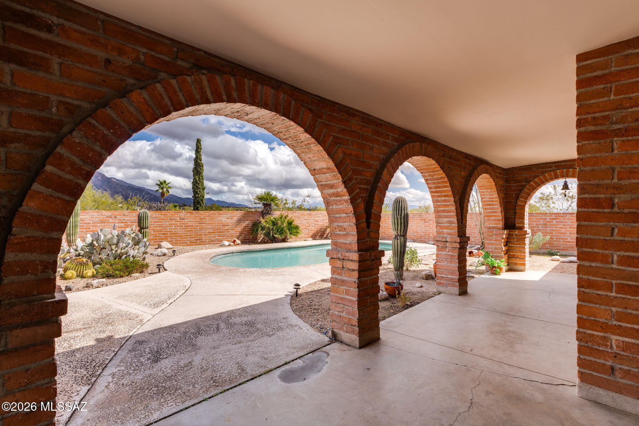 Santa Catalina Estates NO. 4 (1-180) - Residential