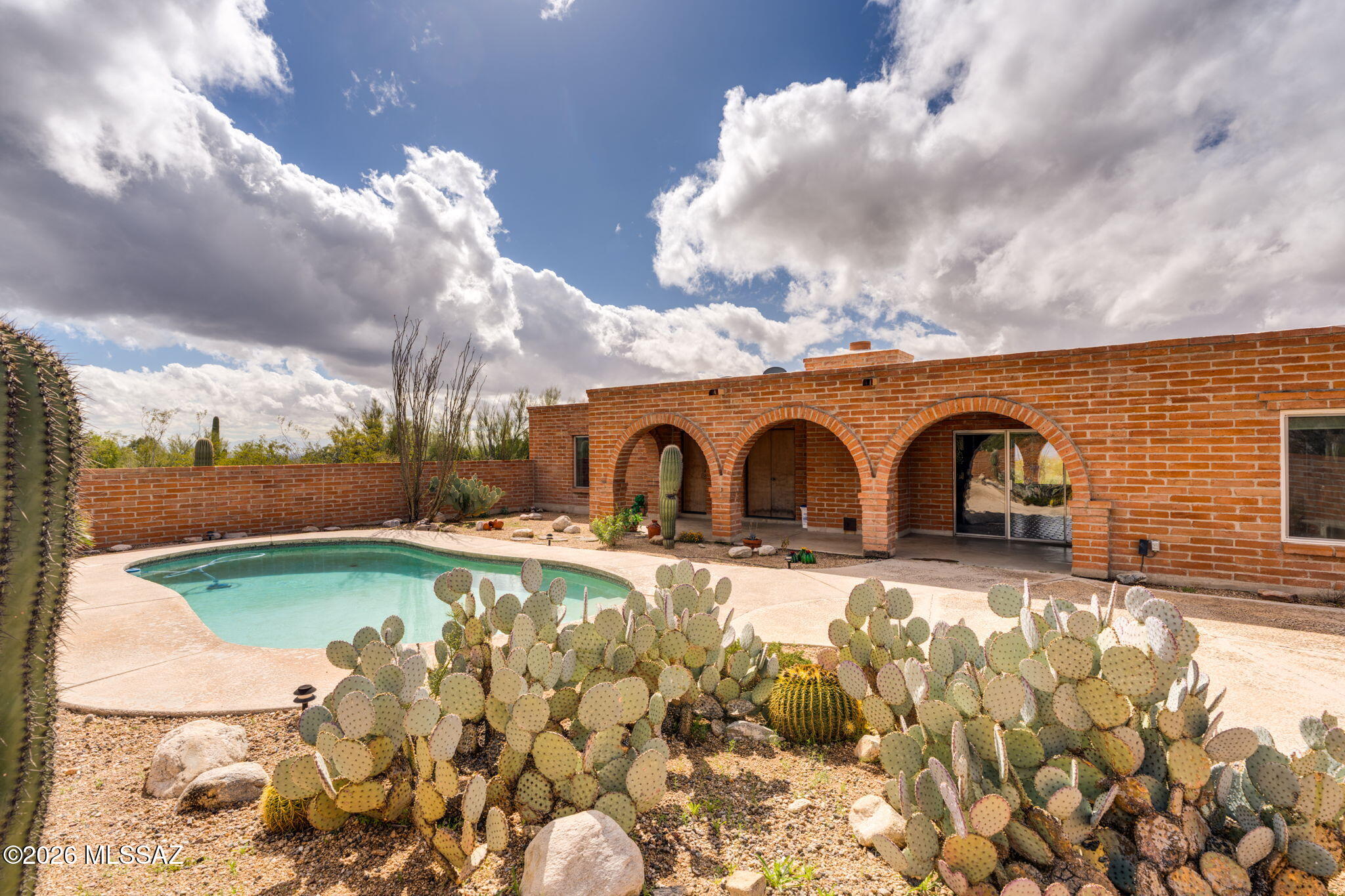 Santa Catalina Estates NO. 4 (1-180) - Residential
