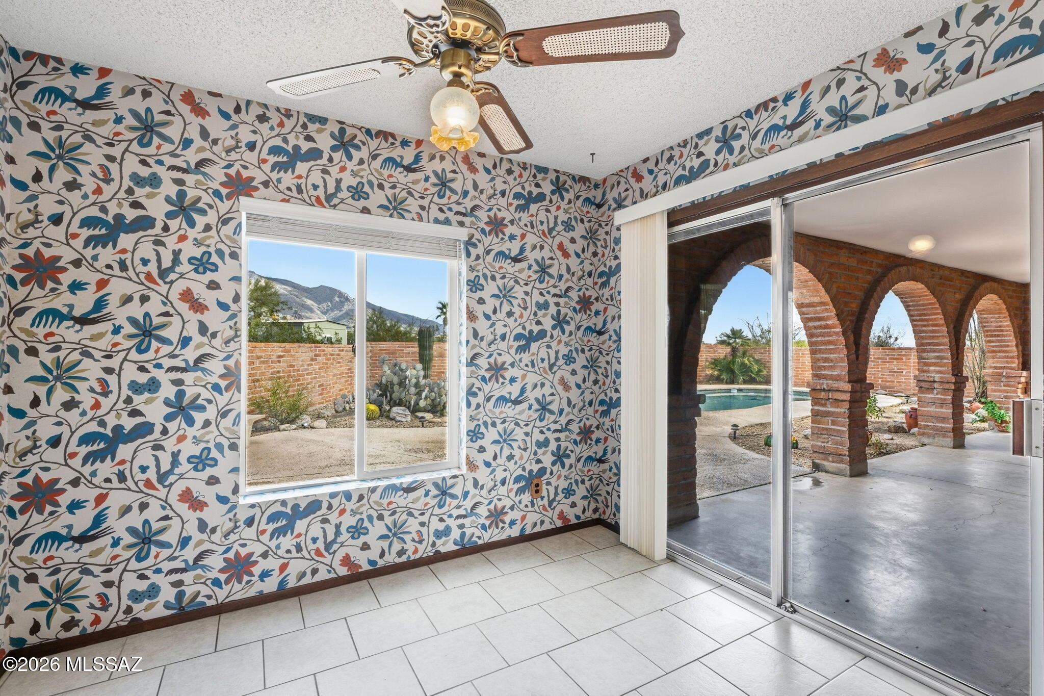 Santa Catalina Estates NO. 4 (1-180) - Residential