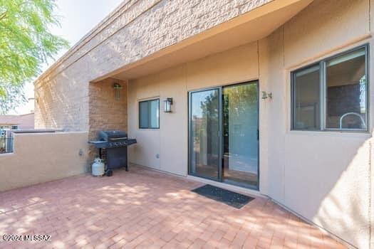 Ventana Serena (1-46) - Residential Lease