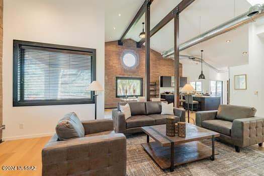 Ventana Serena (1-46) - Residential Lease