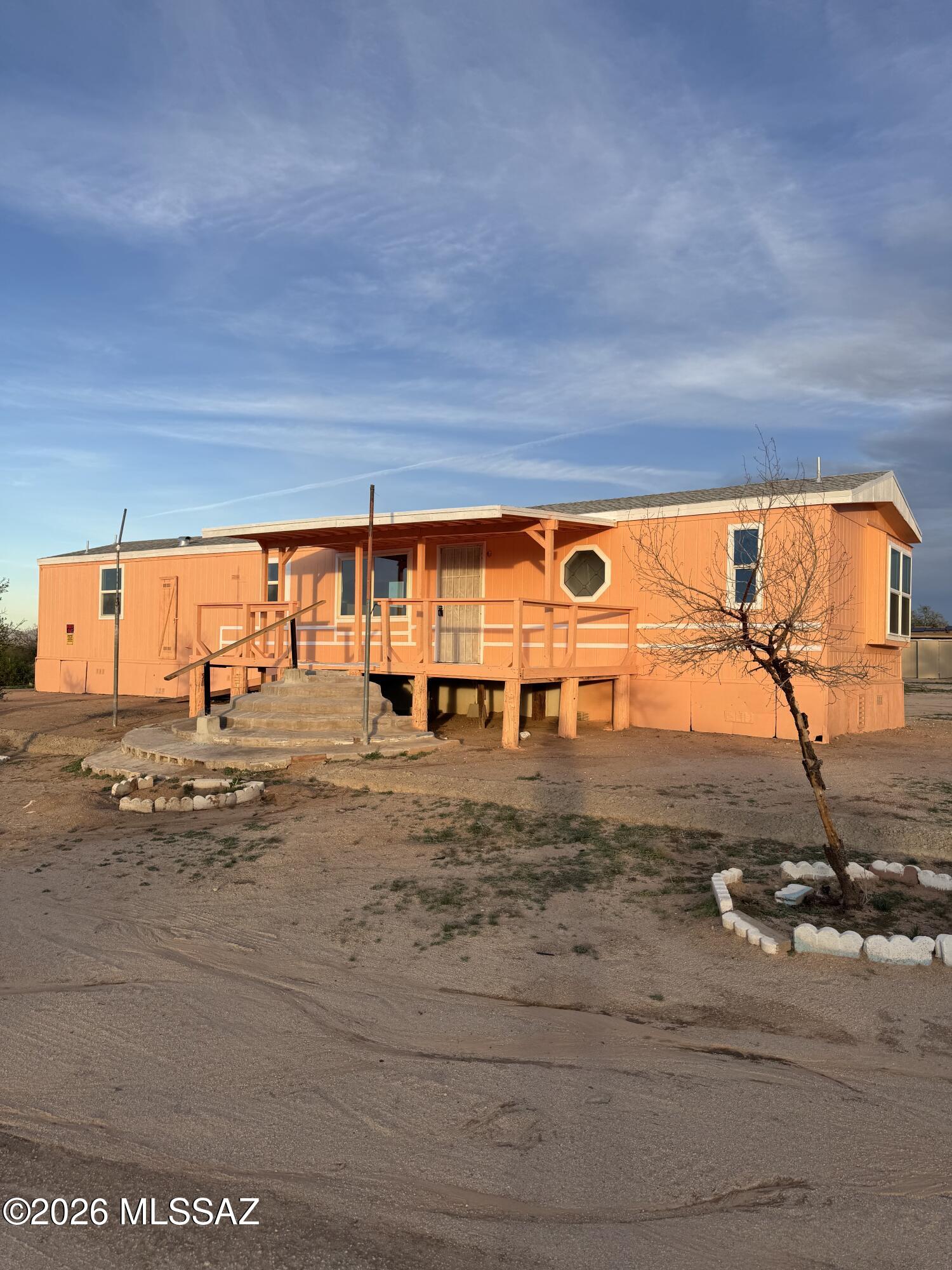 10625 S Cherokee Lane