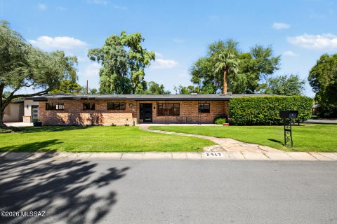 Photo of 2917 E Hardy Place, Tucson, AZ 85716 (MLS # 22624675)