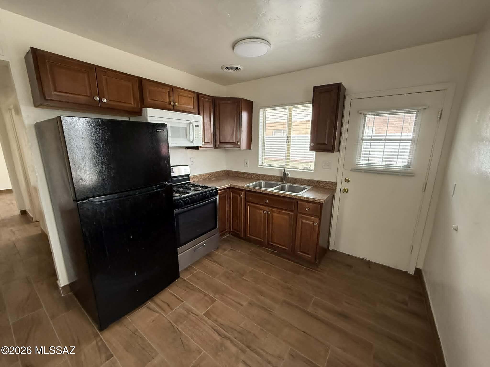 Swan Way Addition - Residential Lease